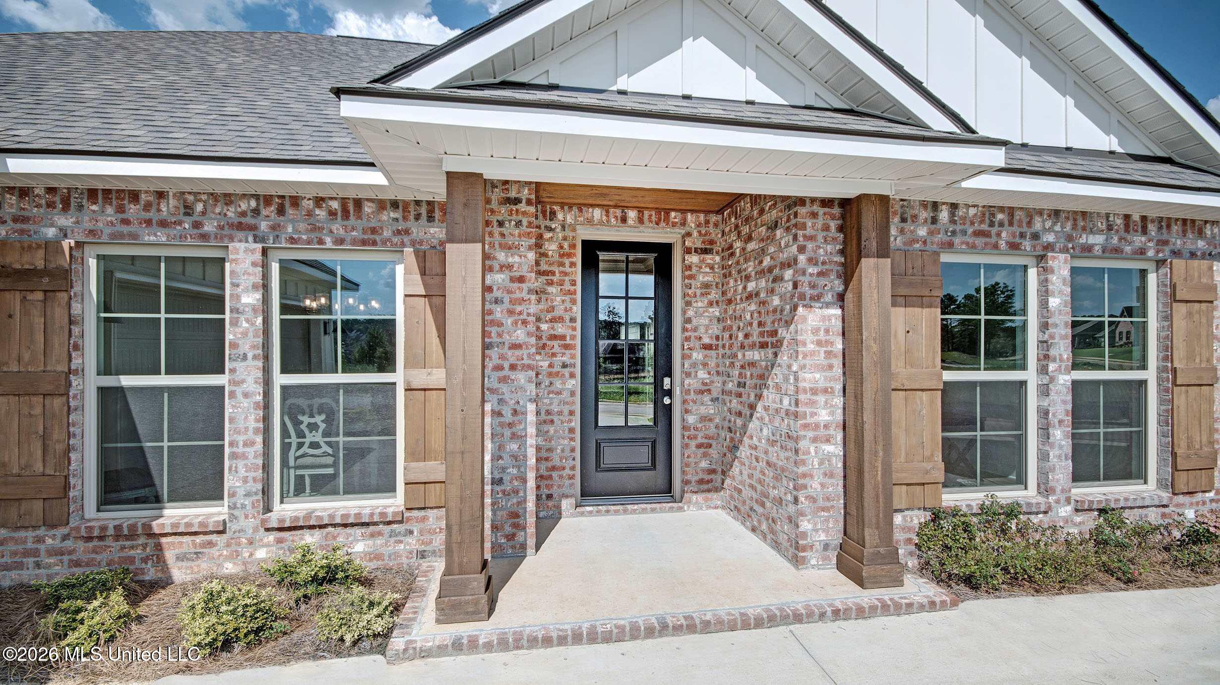 147 Cornerstone Drive Property Photo 8