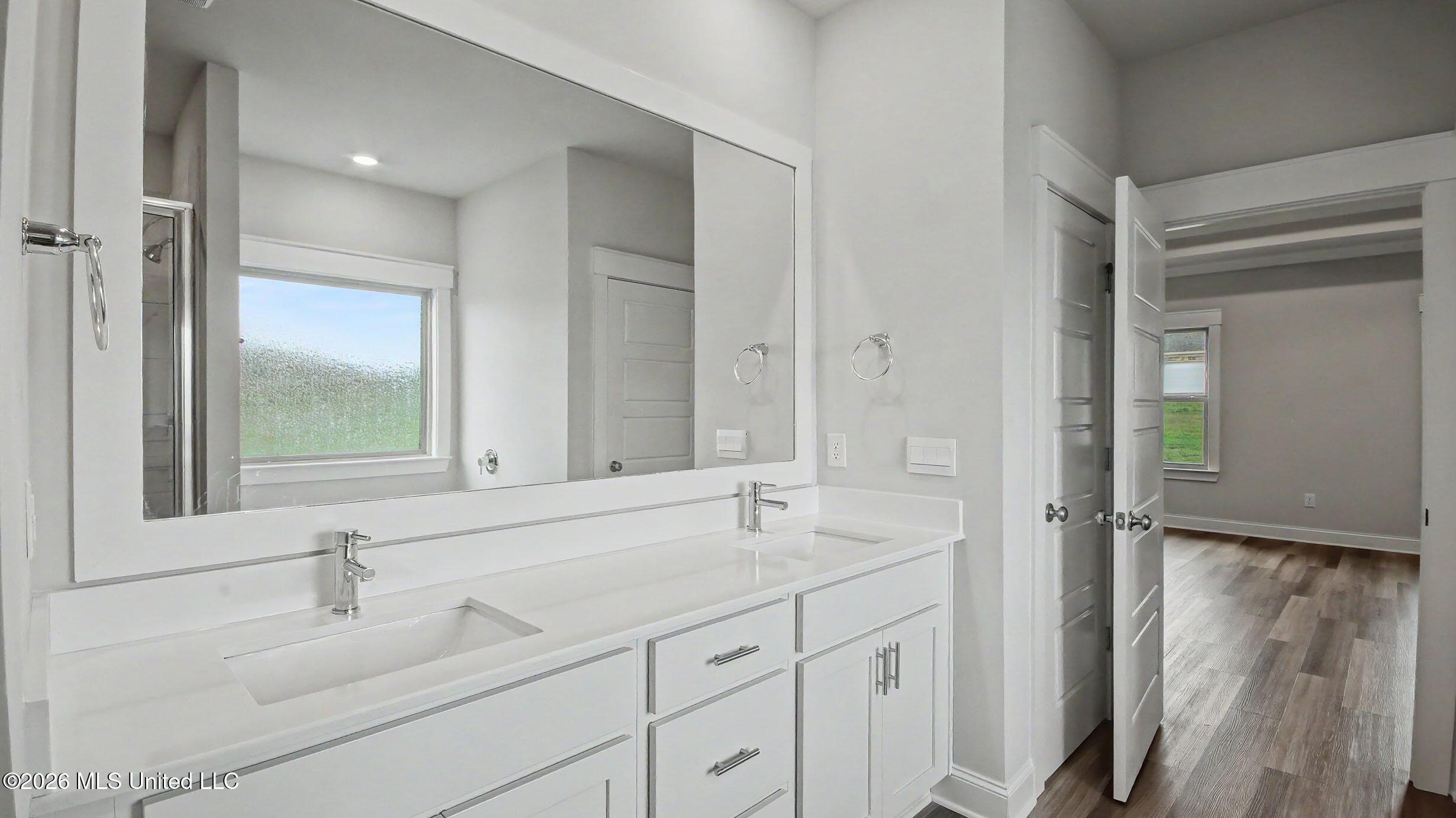 147 Cornerstone Drive Property Photo 24