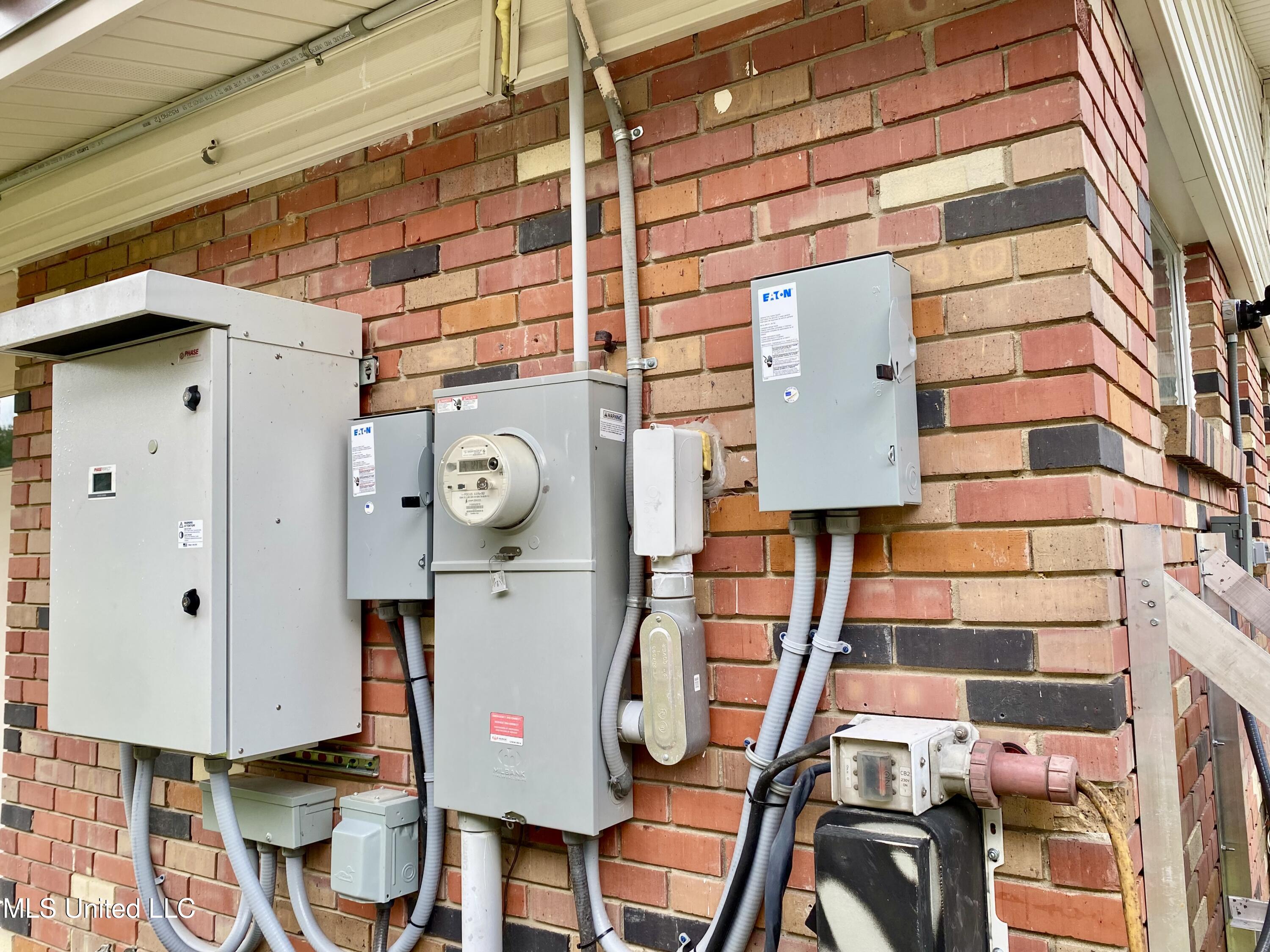 1307 S Hwy. 11 Property Photo 17