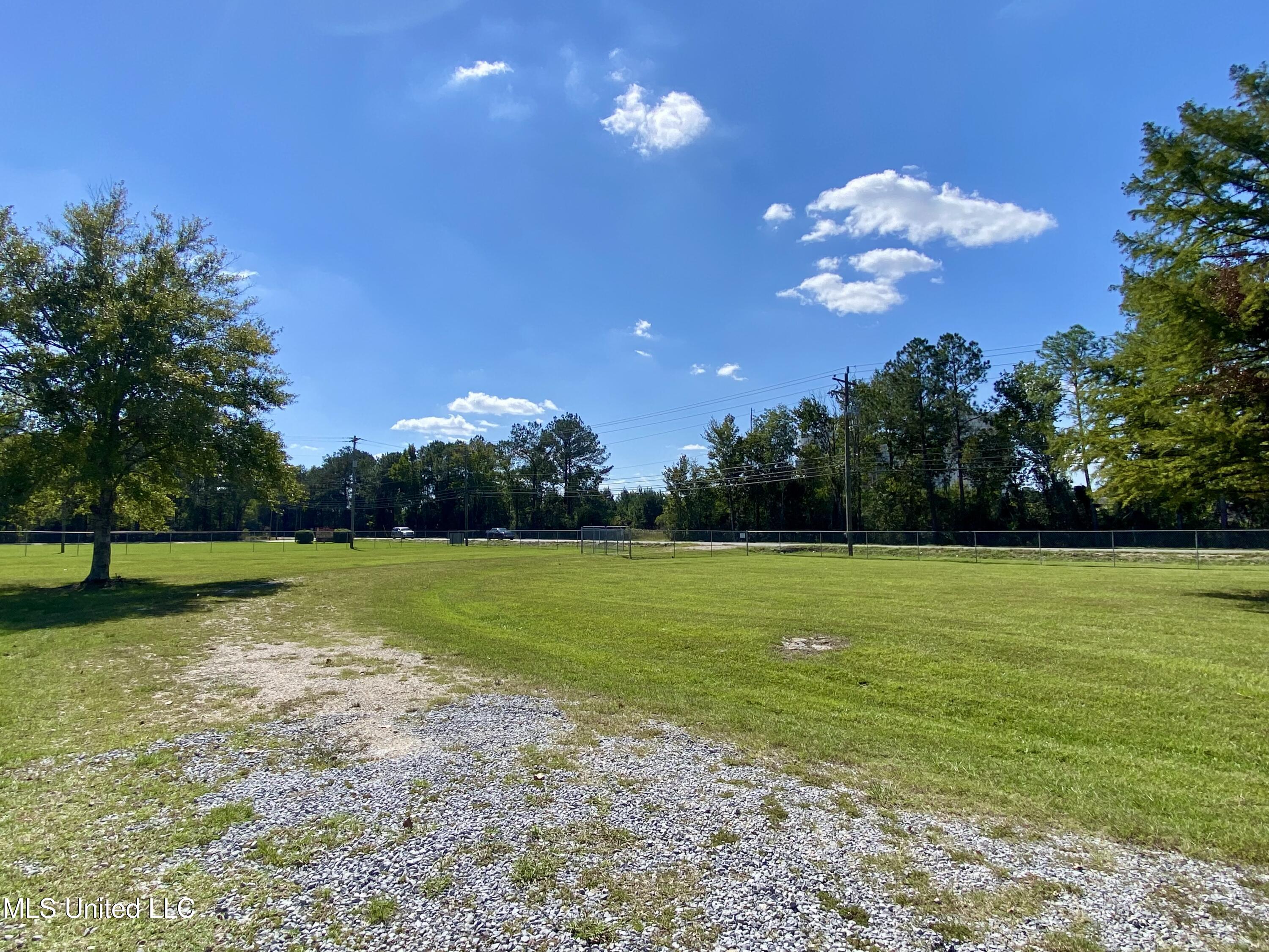 1307 S Hwy. 11 Property Photo 20