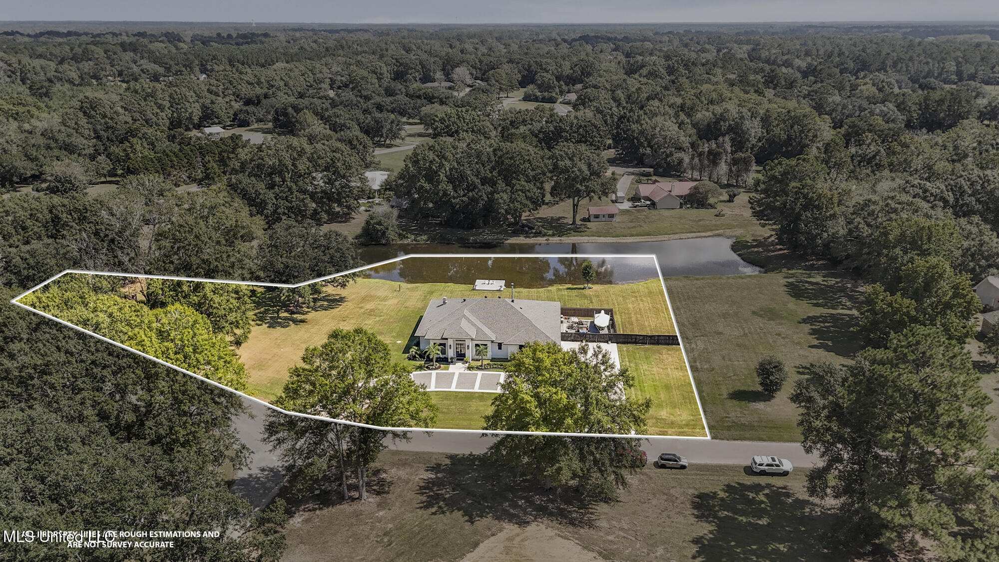 15 Legacy Drive Property Photo 2