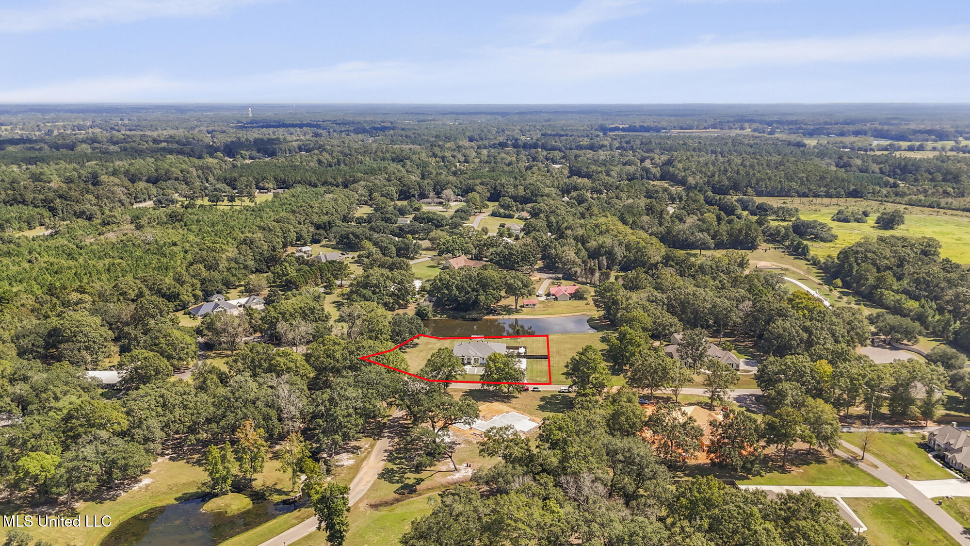 15 Legacy Drive Property Photo 4