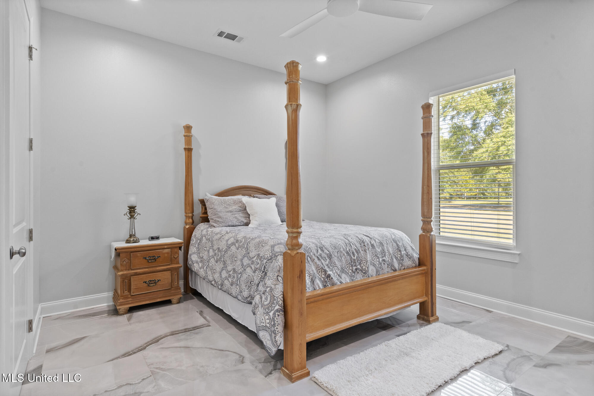 15 Legacy Drive Property Photo 38