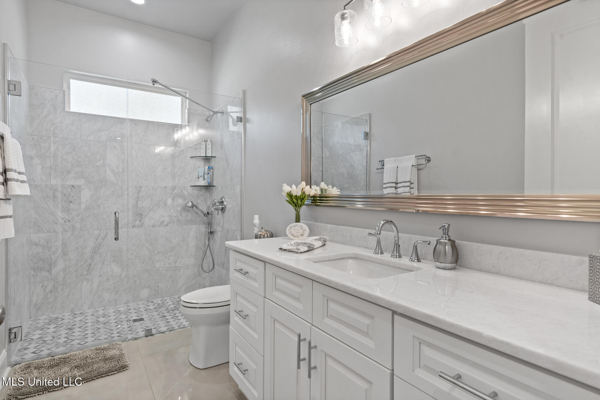 15 Legacy Drive Property Photo 39