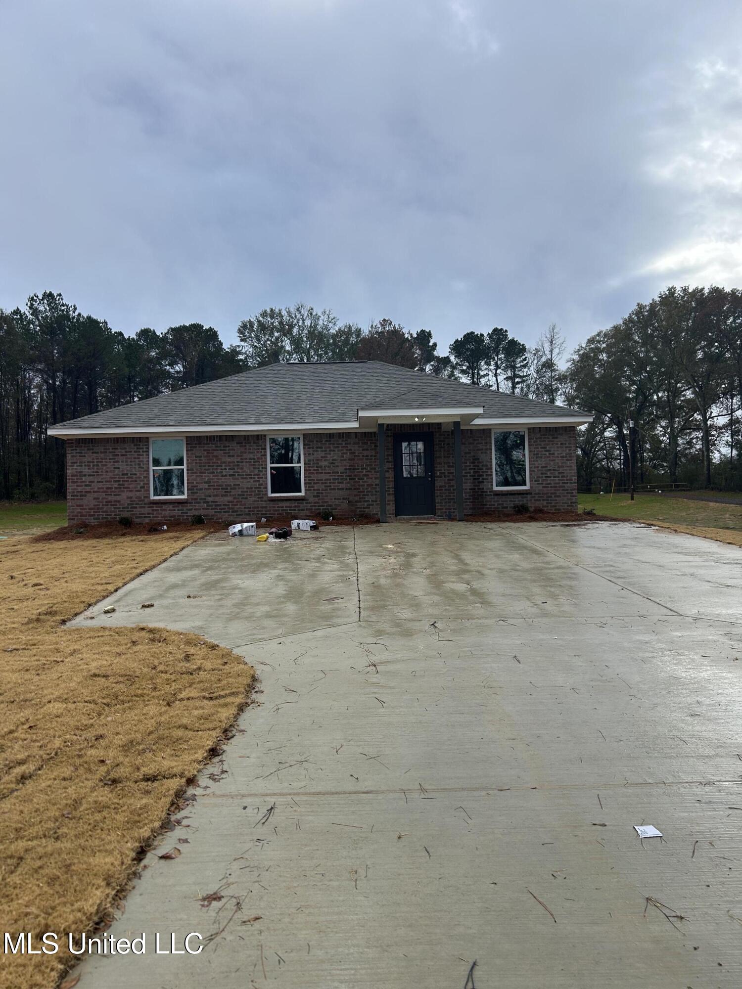 4235 Morton Rankin County Line Road Property Photo 1