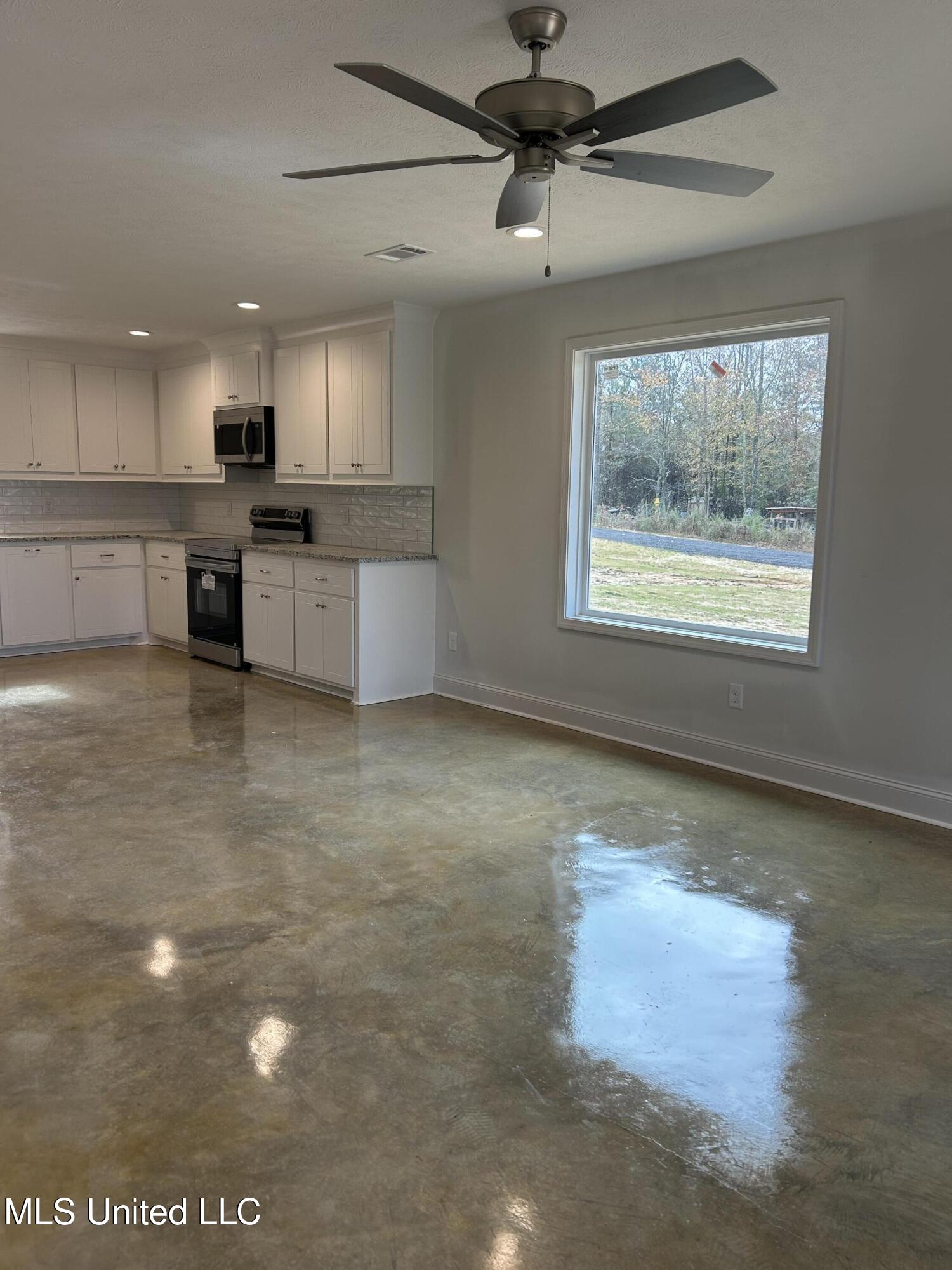 4235 Morton Rankin County Line Road Property Photo 5