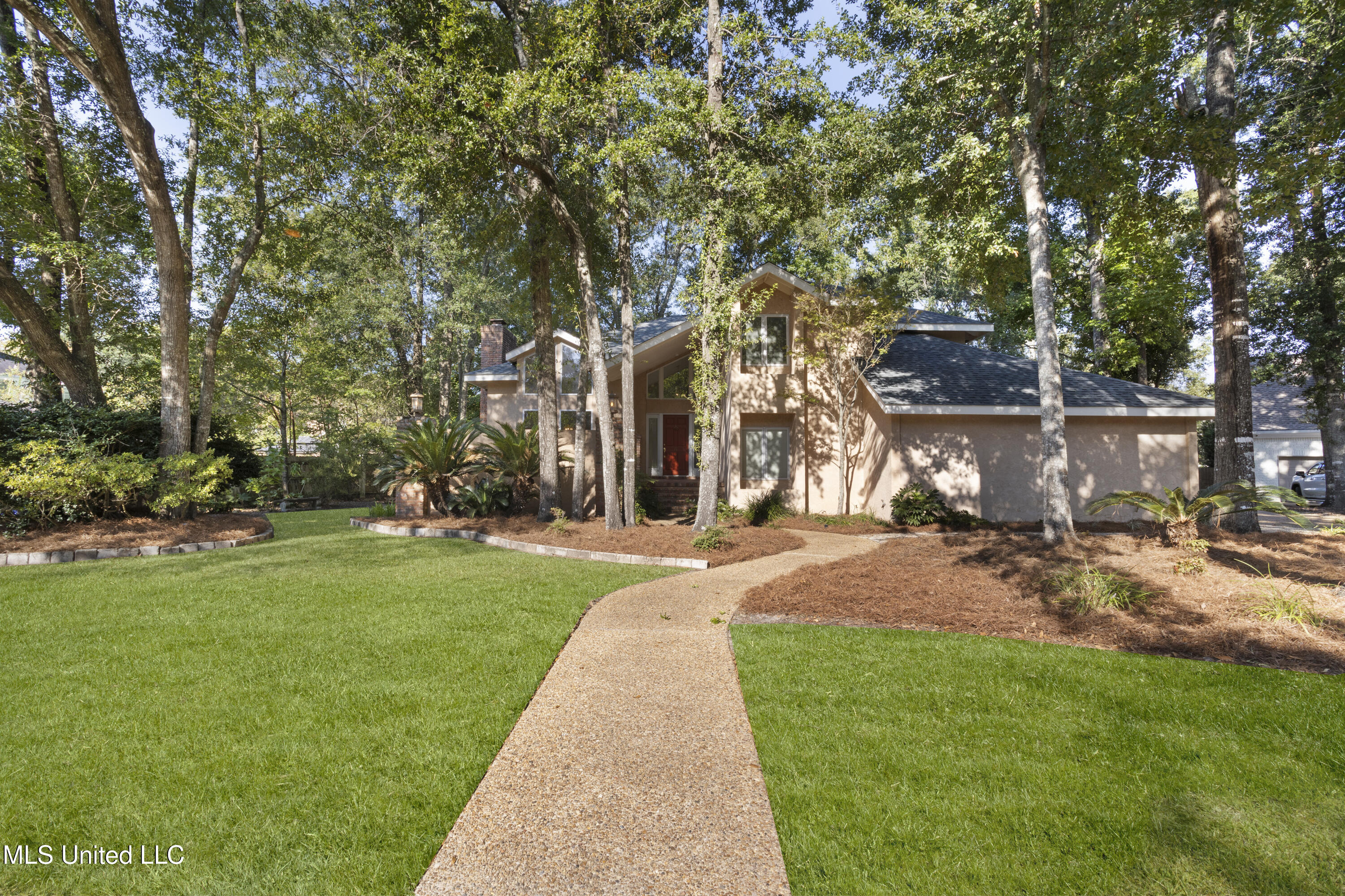 6 Pine Haven Street Property Photo 1