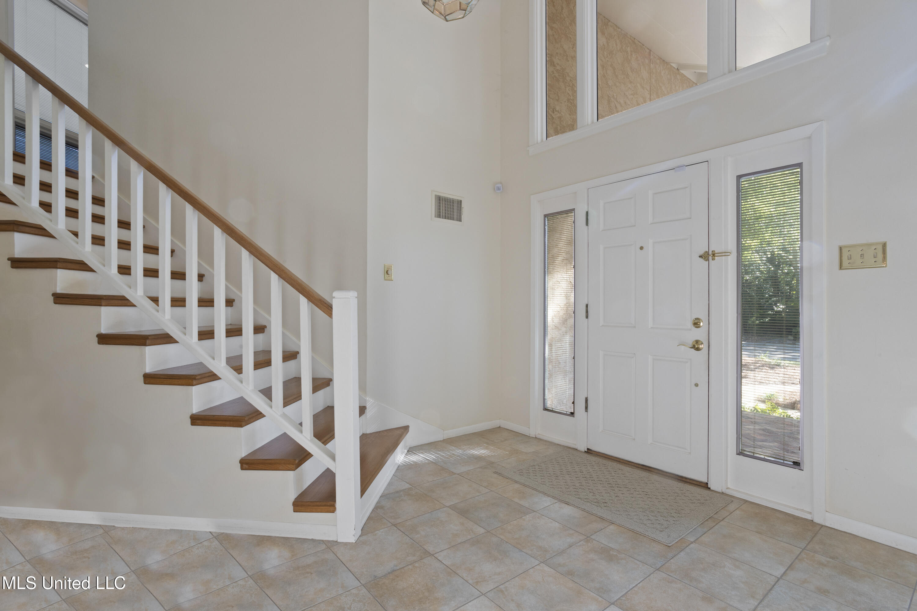 6 Pine Haven Street Property Photo 9