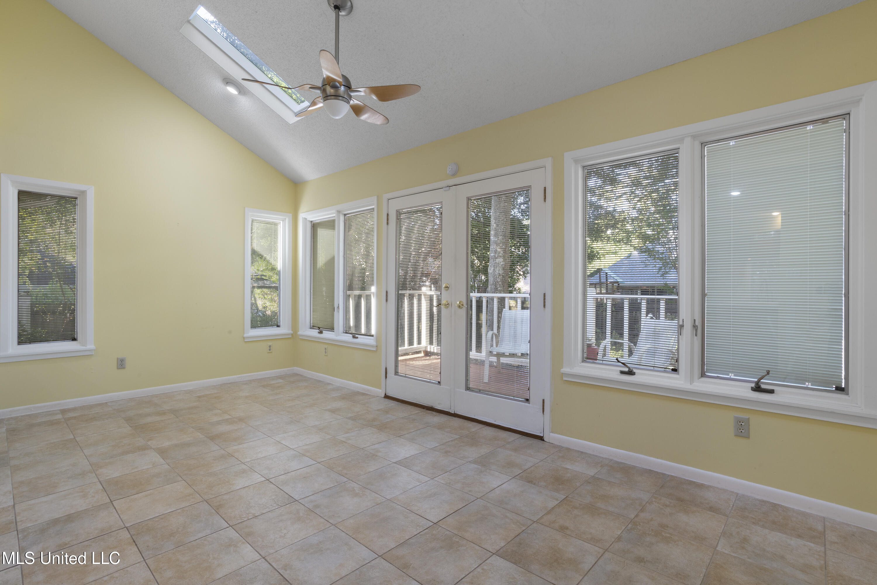 6 Pine Haven Street Property Photo 23