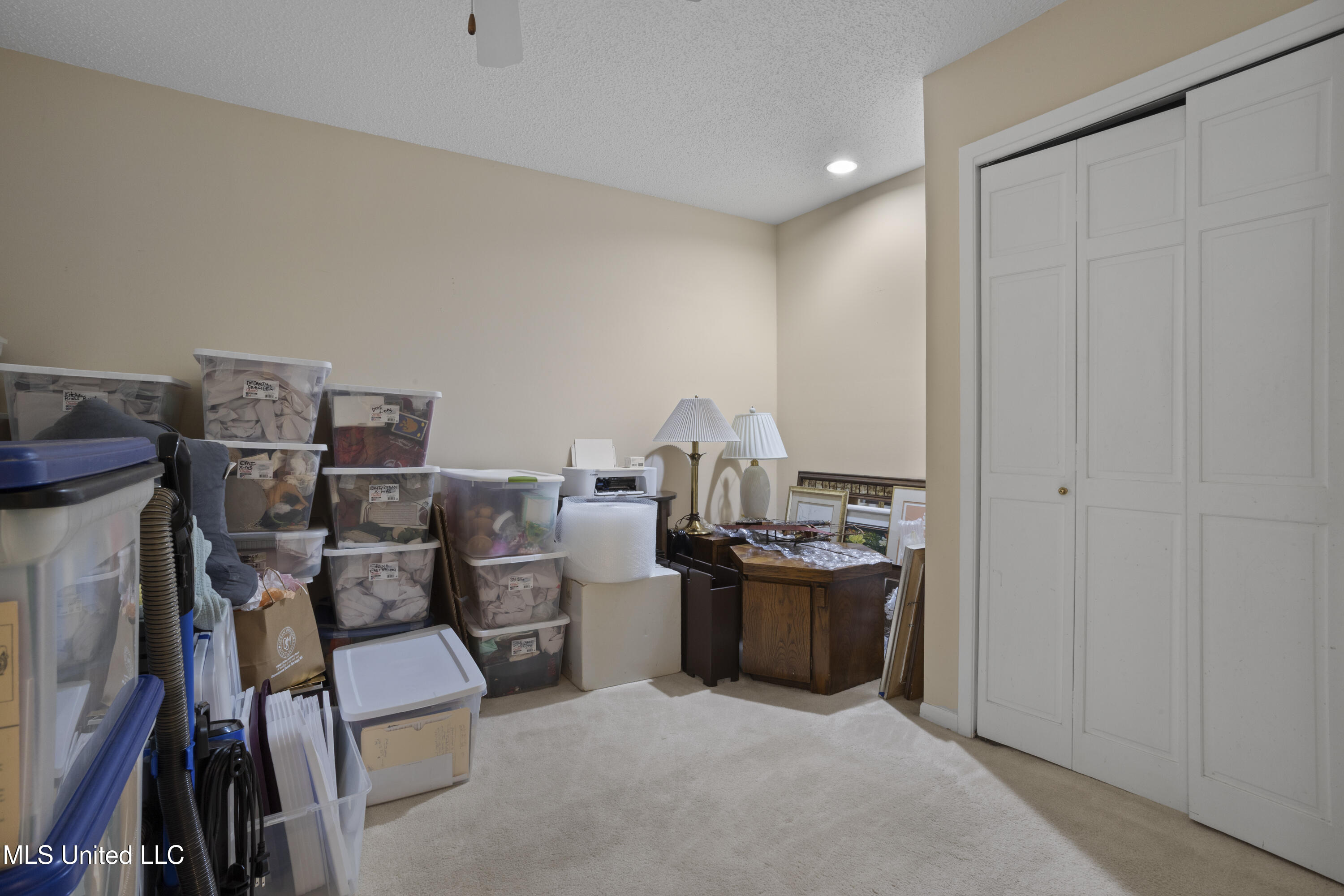 6 Pine Haven Street Property Photo 40