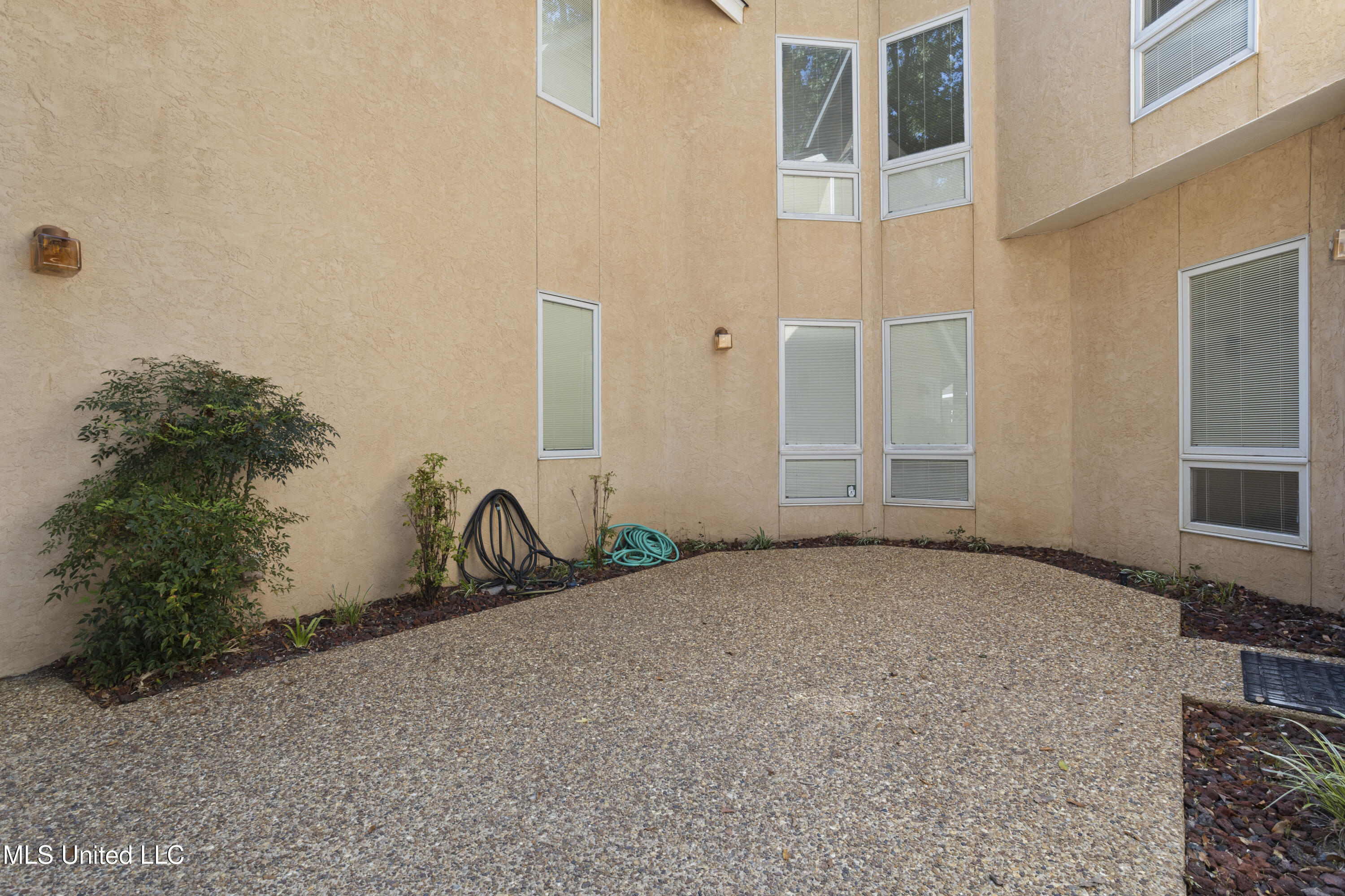 6 Pine Haven Street Property Photo 47