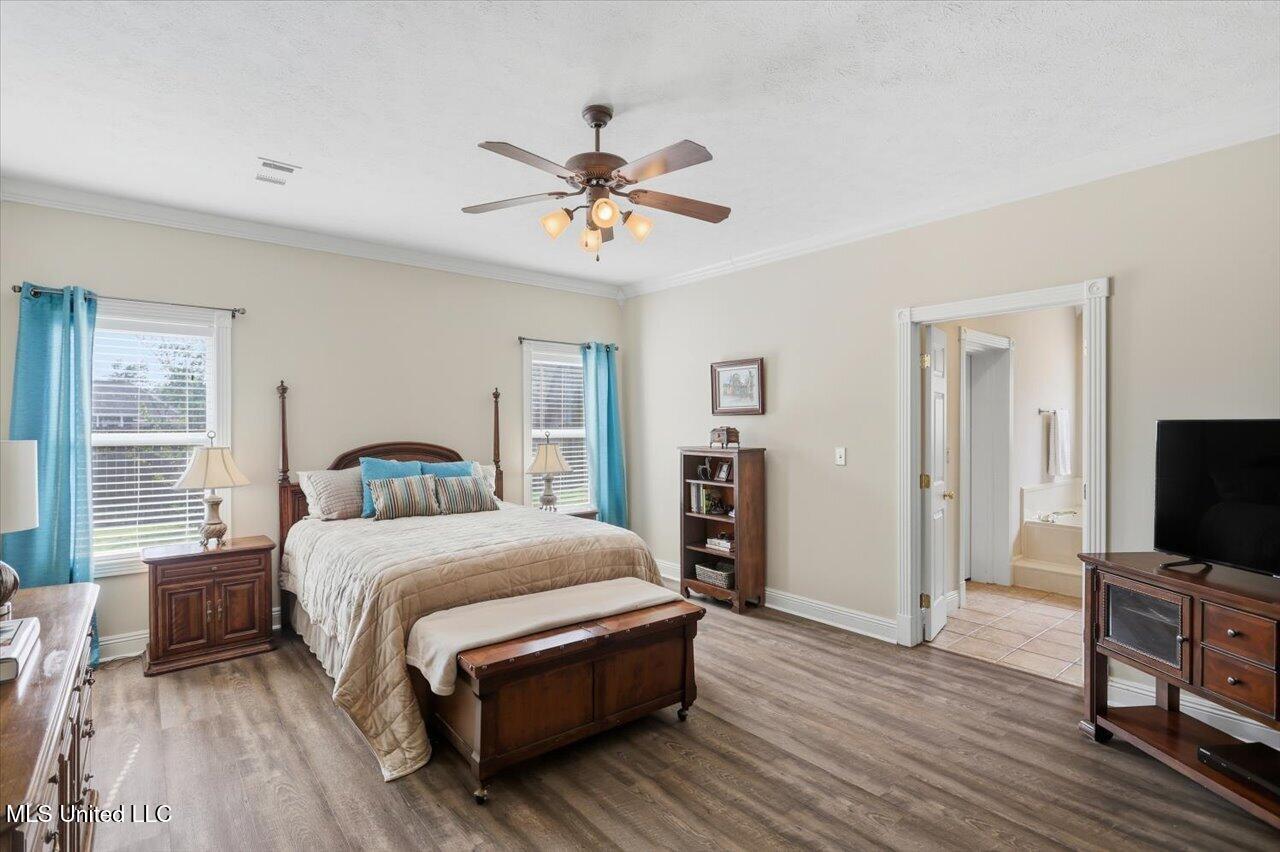 323 Eastridge Drive Property Photo 22