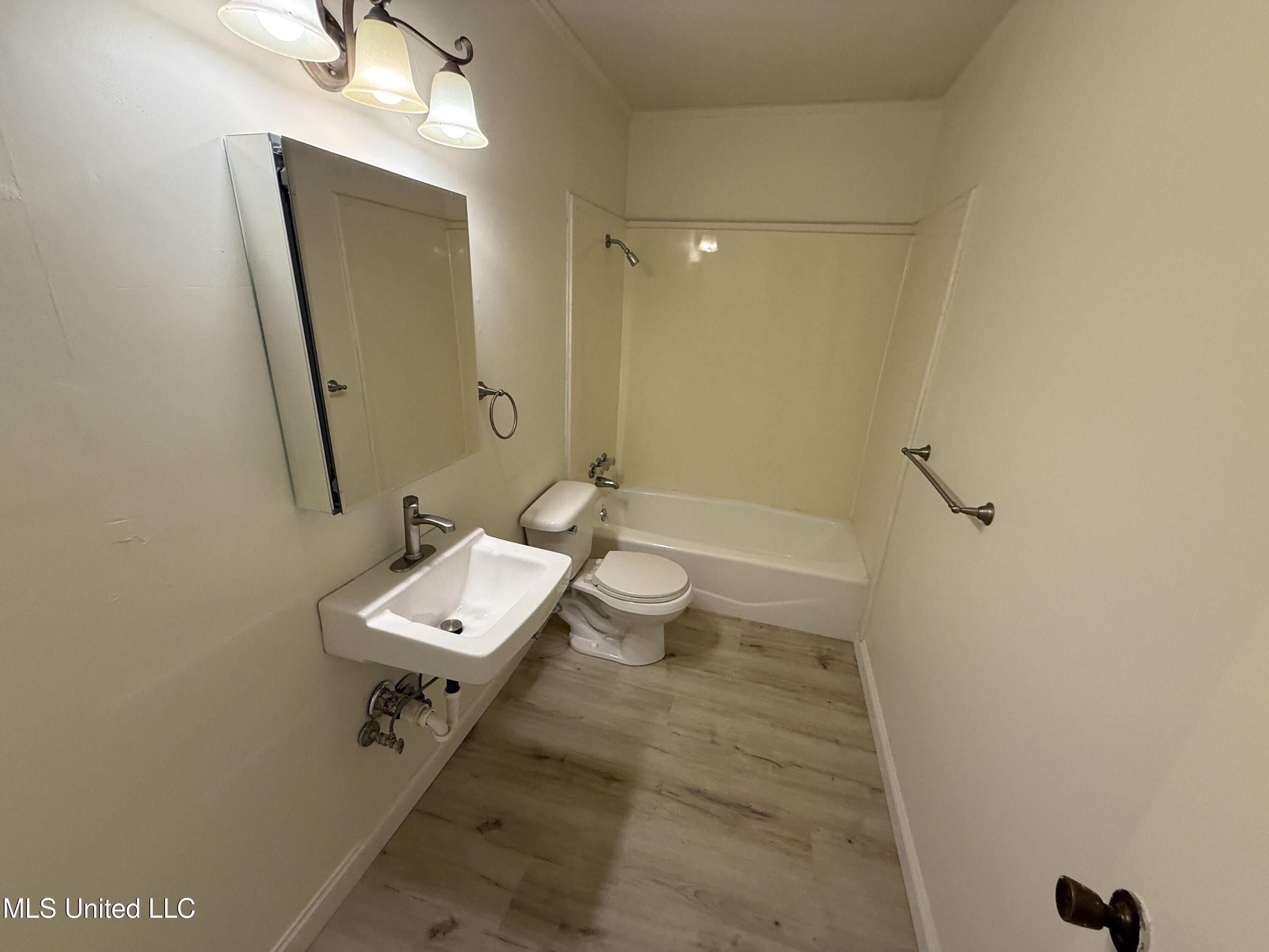 222 Cherry Circle Property Photo 15