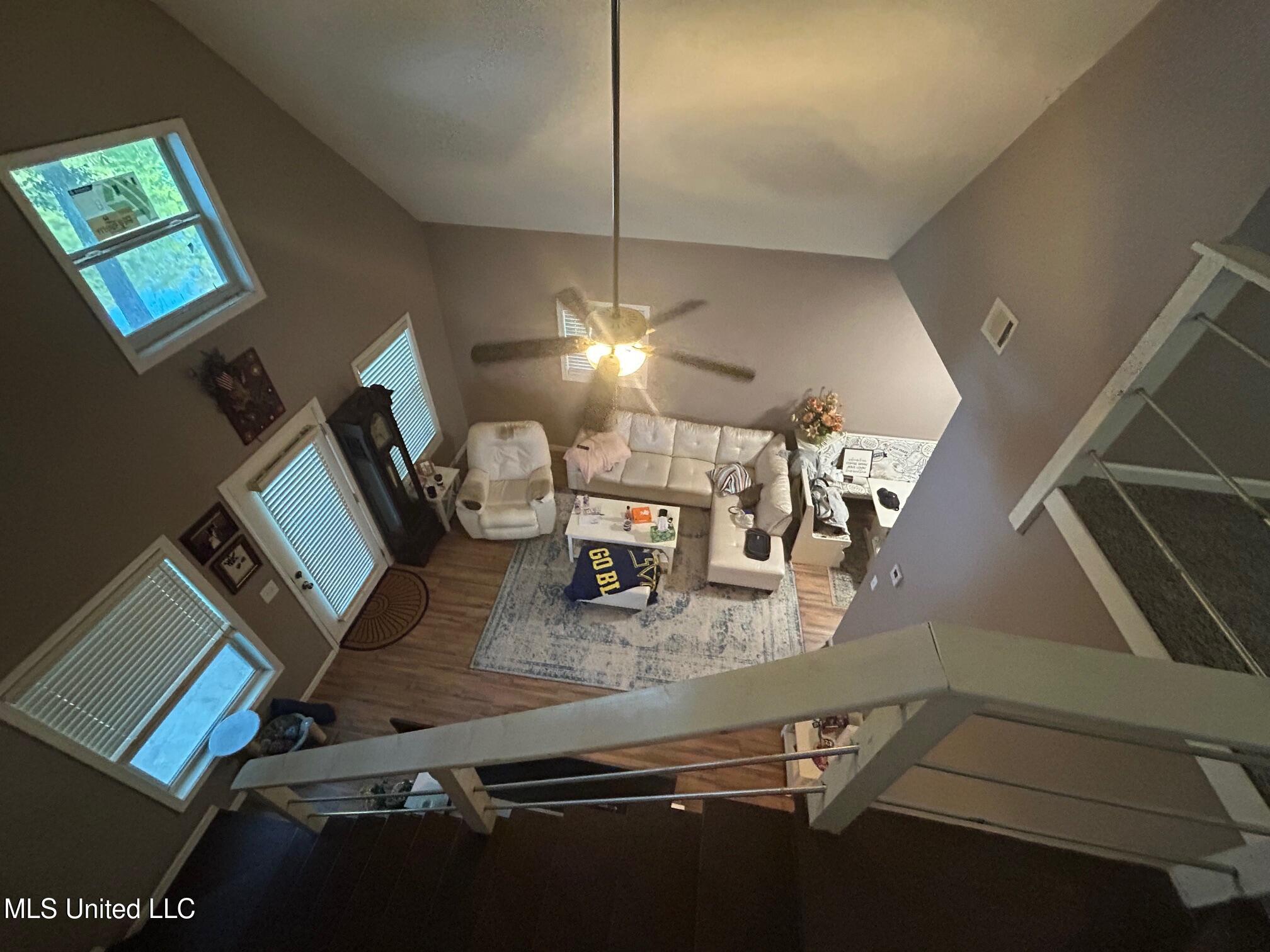 106 Drive 1902 Property Photo 27