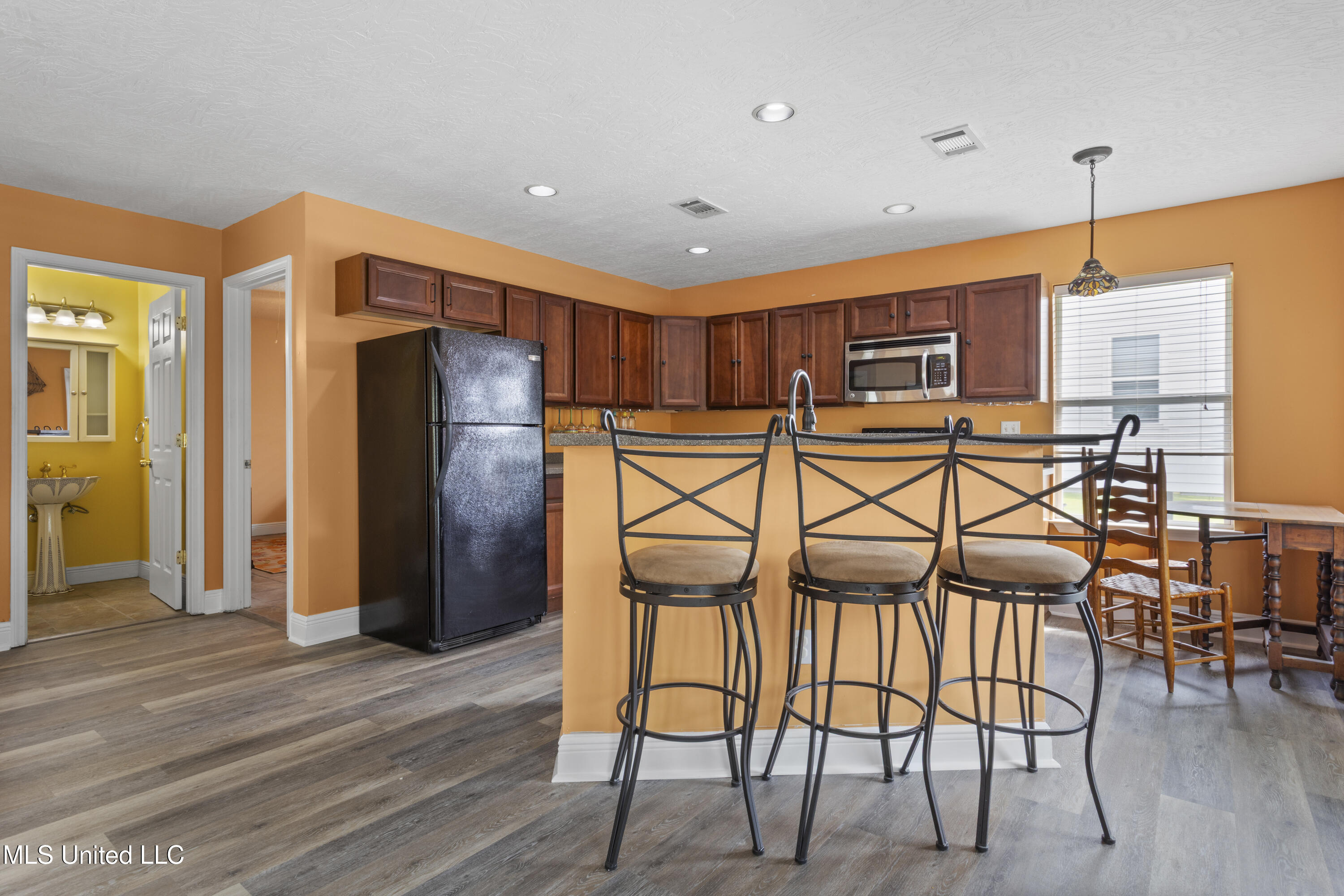 114 Favre Street Property Photo 11