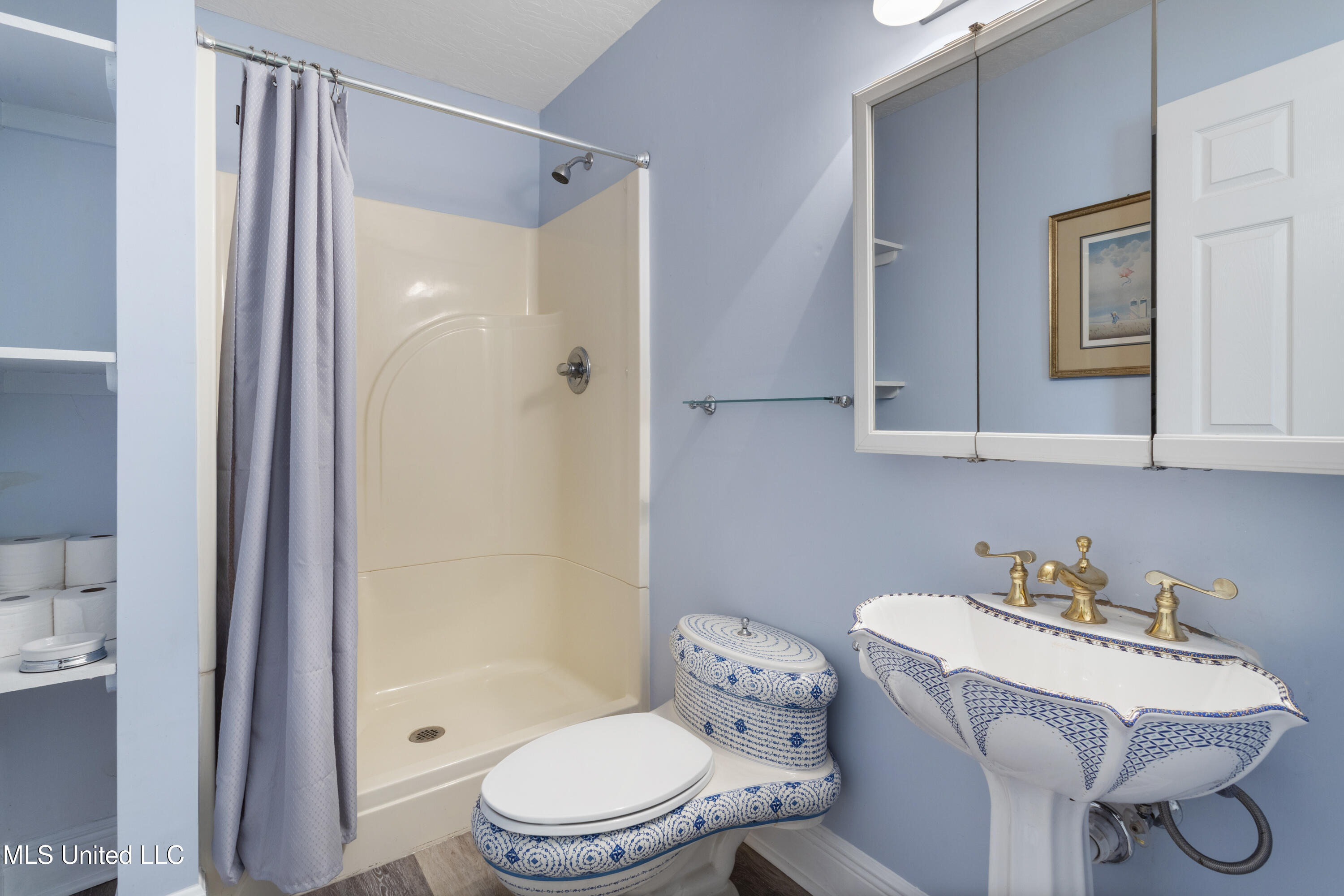 114 Favre Street Property Photo 17