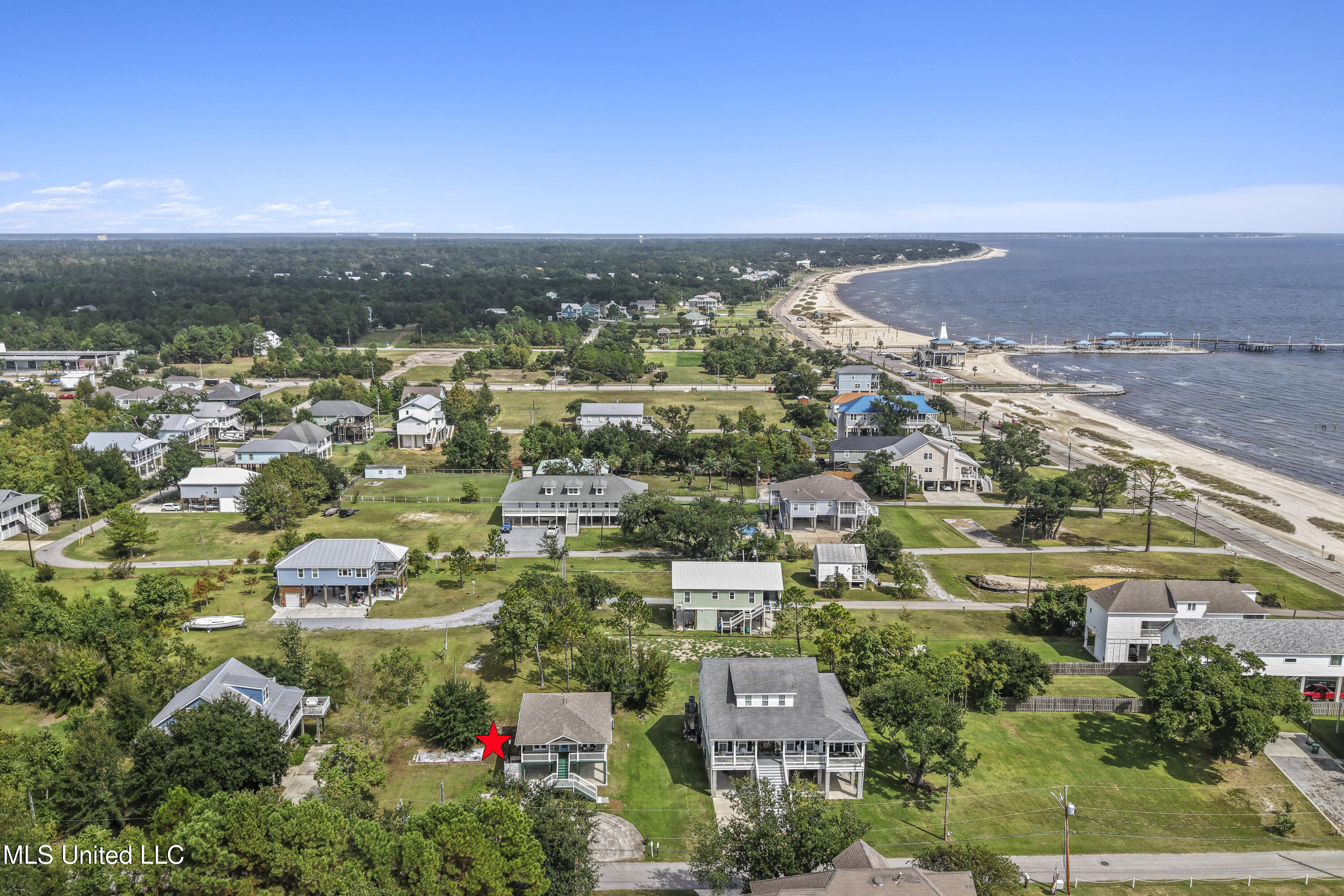 114 Favre Street Property Photo 30