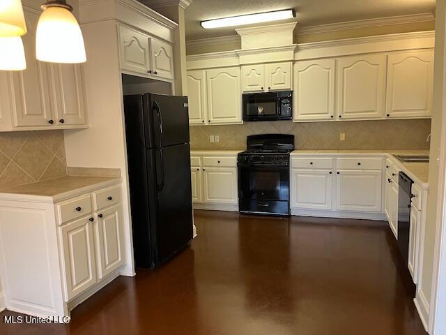 815 Jason Cove Property Photo 6