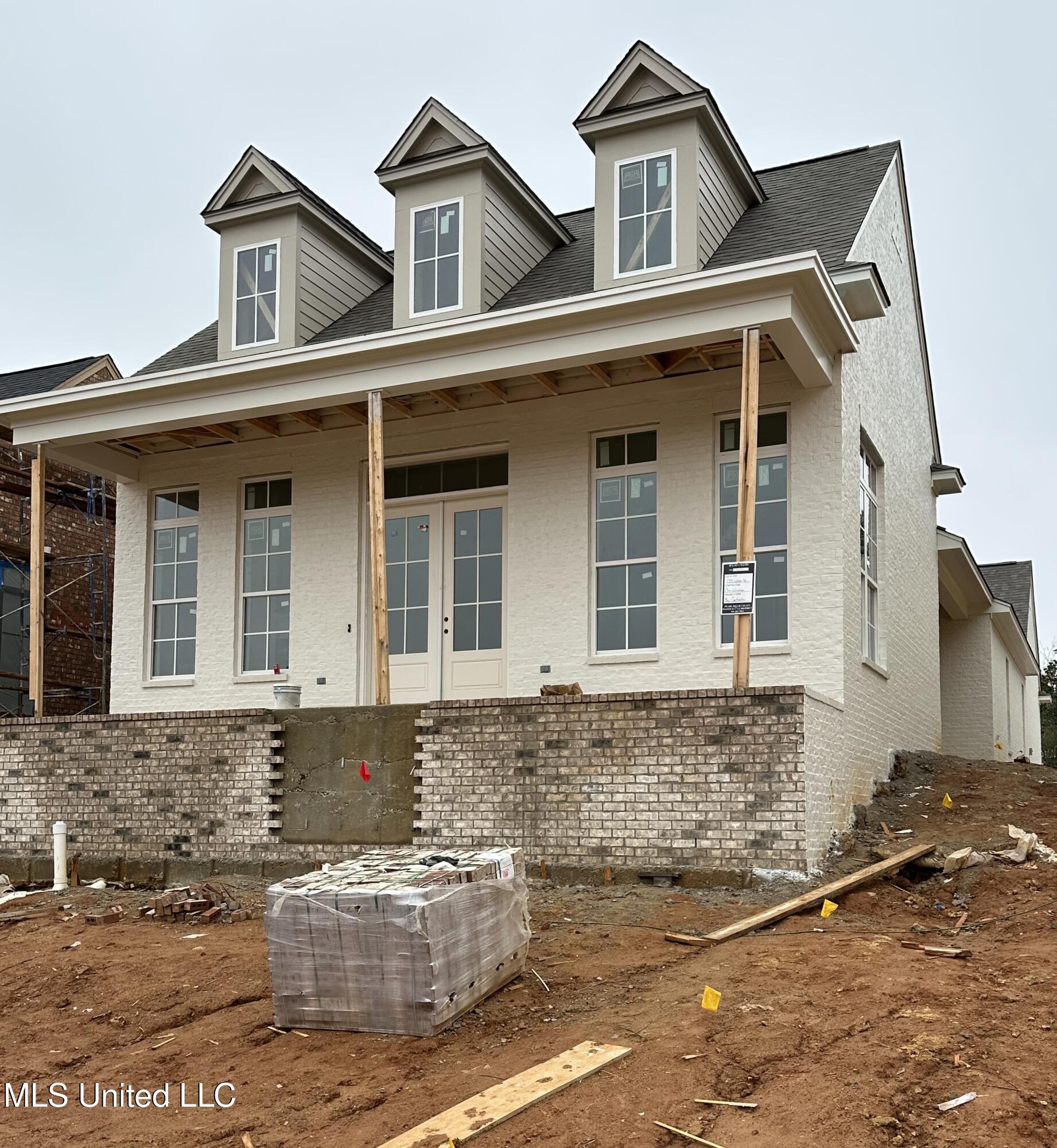 137 Water Street Property Photo 1