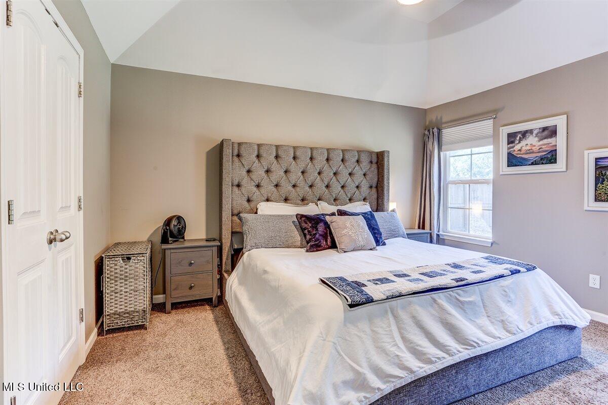 3601 Harvest Tree Drive Property Photo 21