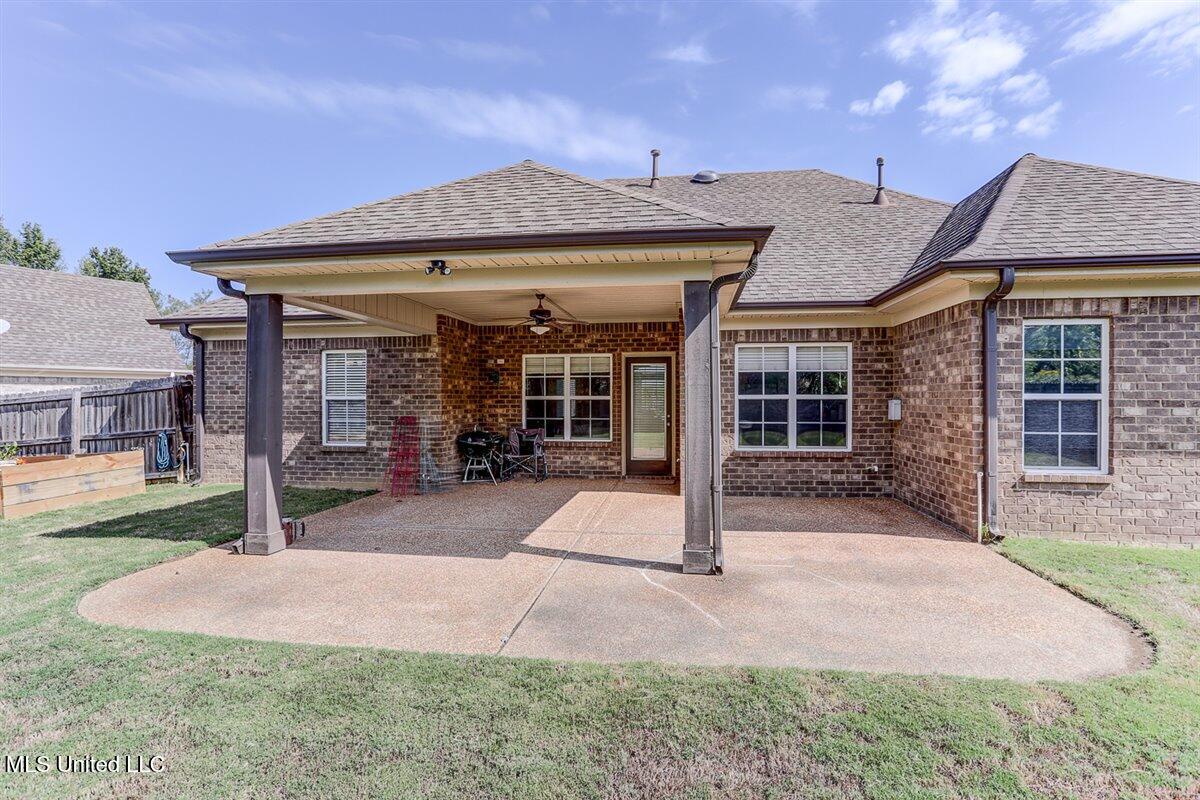 3601 Harvest Tree Drive Property Photo 37