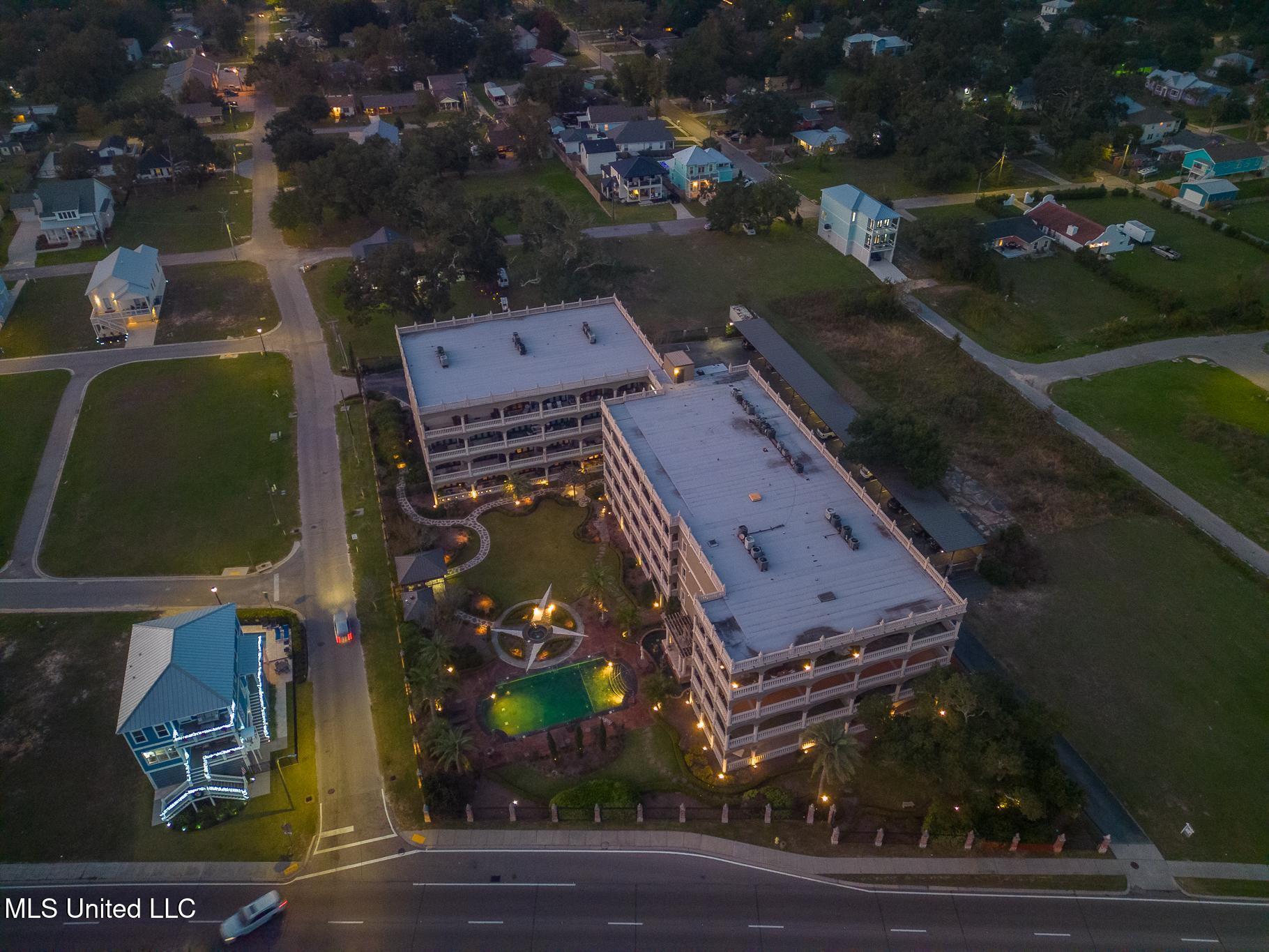 4640 W Beach Boulevard Property Photo 29