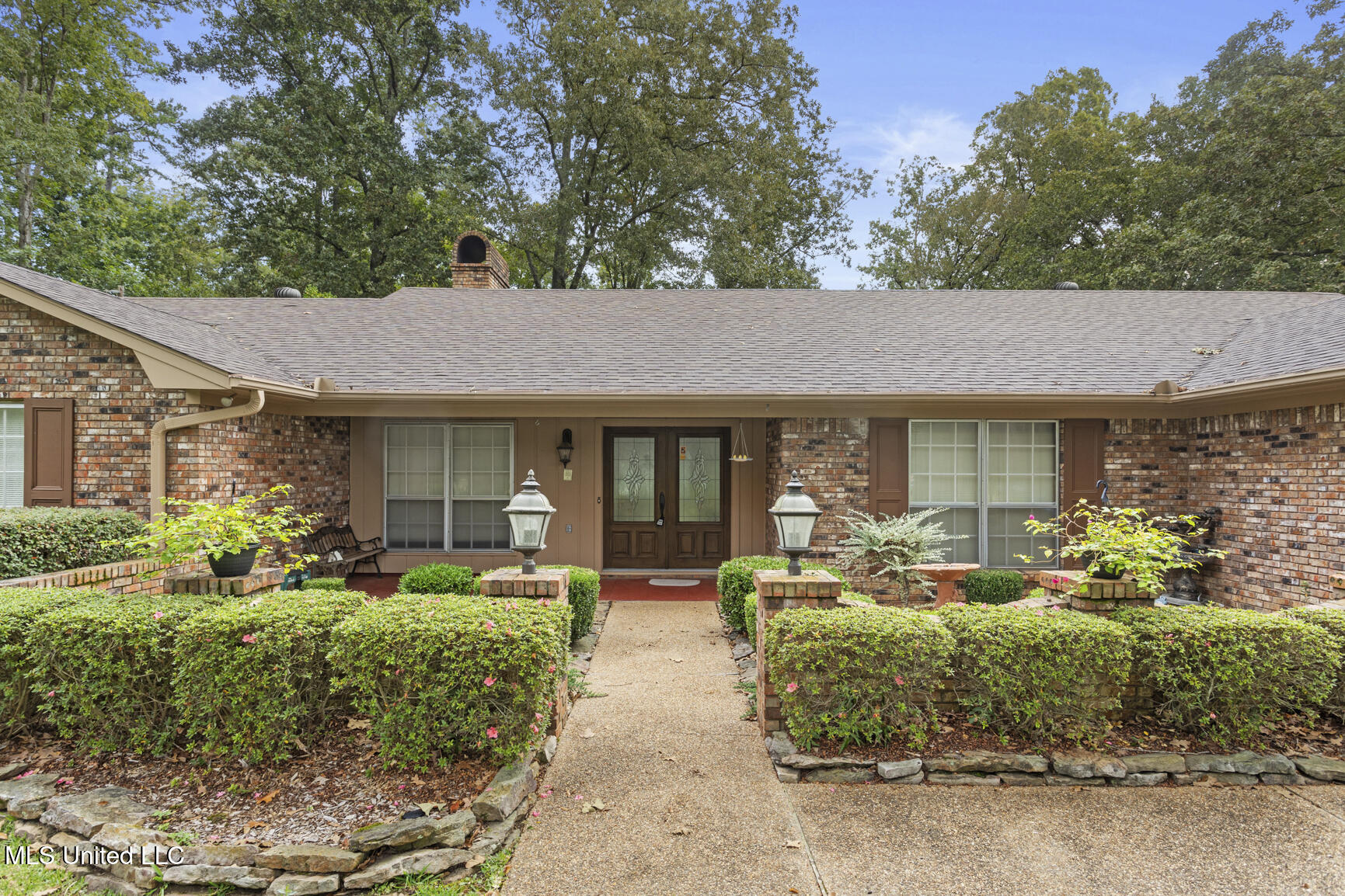 6558 Grandview Cove Property Photo 5