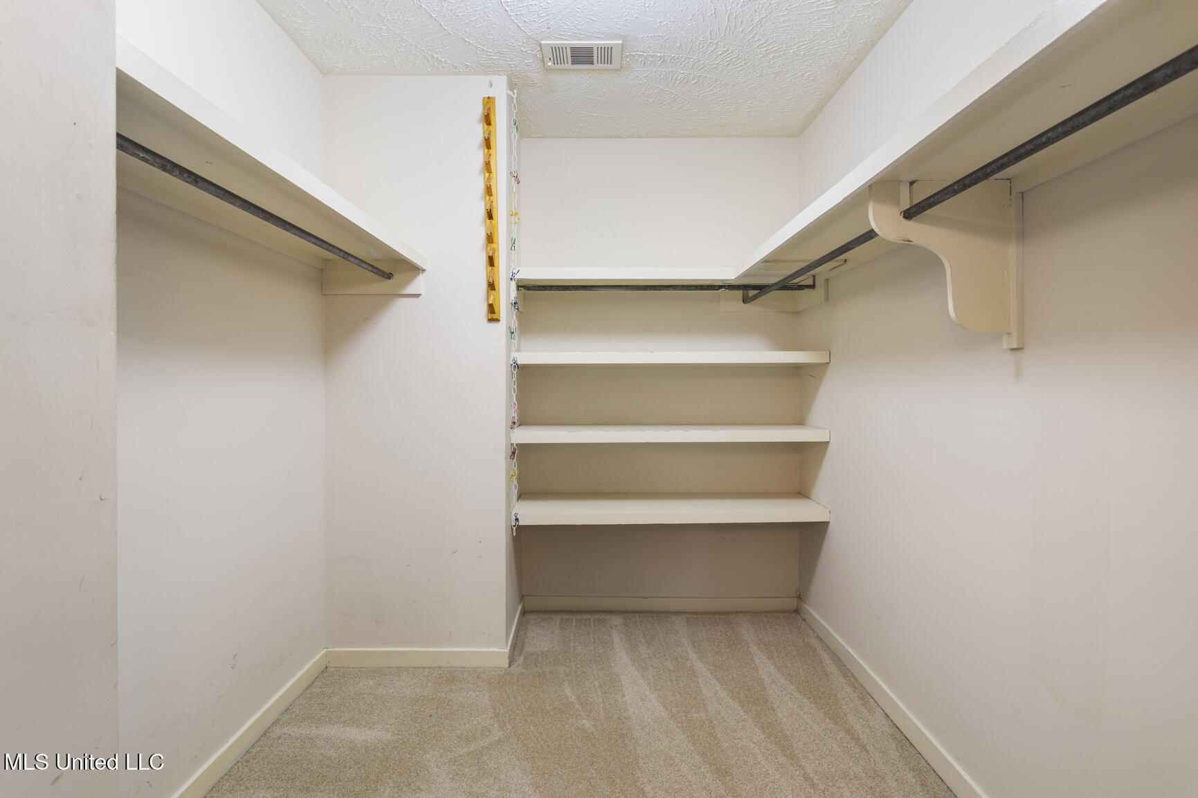 6558 Grandview Cove Property Photo 37