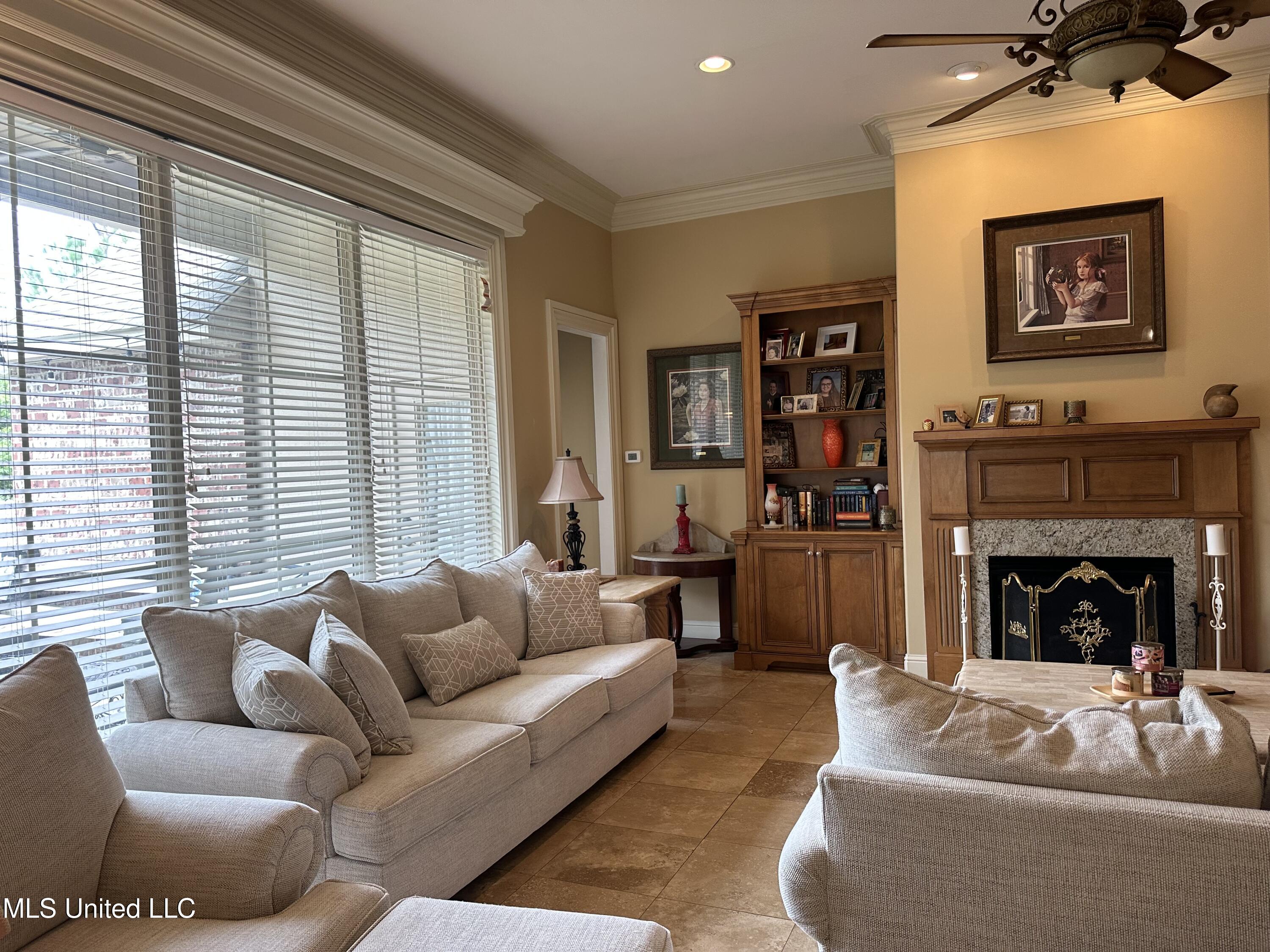 147 Sea Oaks Boulevard Property Photo 8