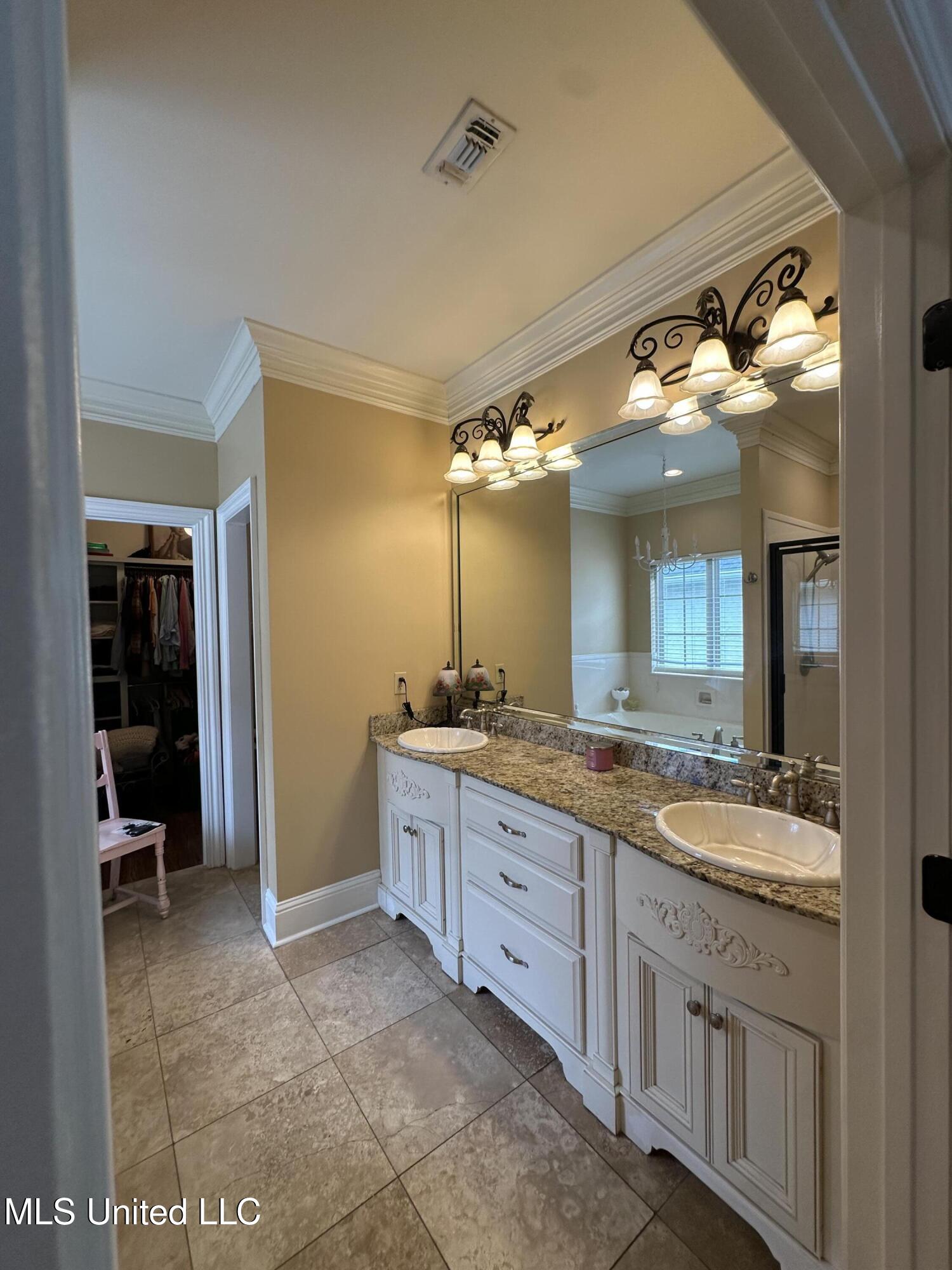 147 Sea Oaks Boulevard Property Photo 14
