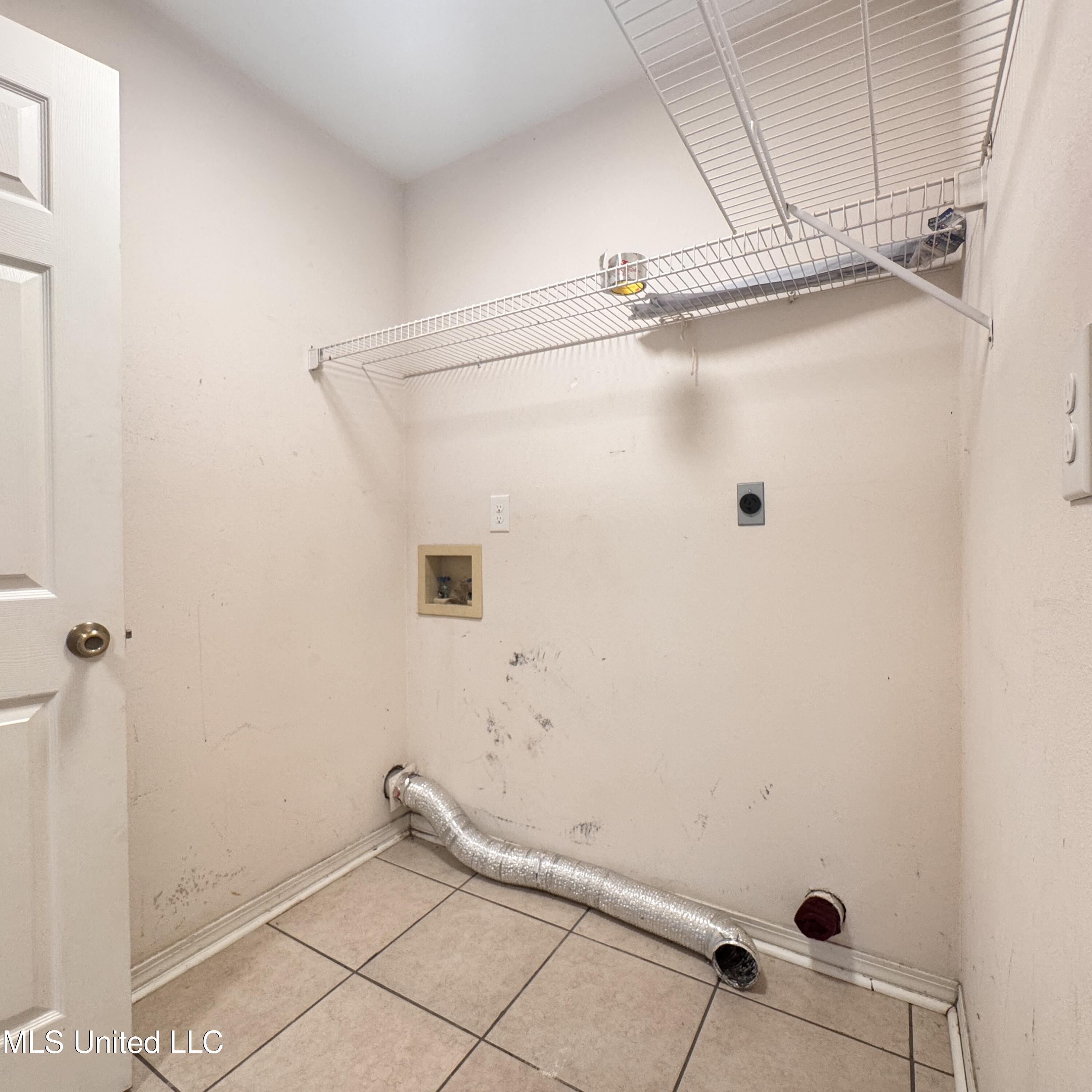 7828 Koko Place Property Photo 12