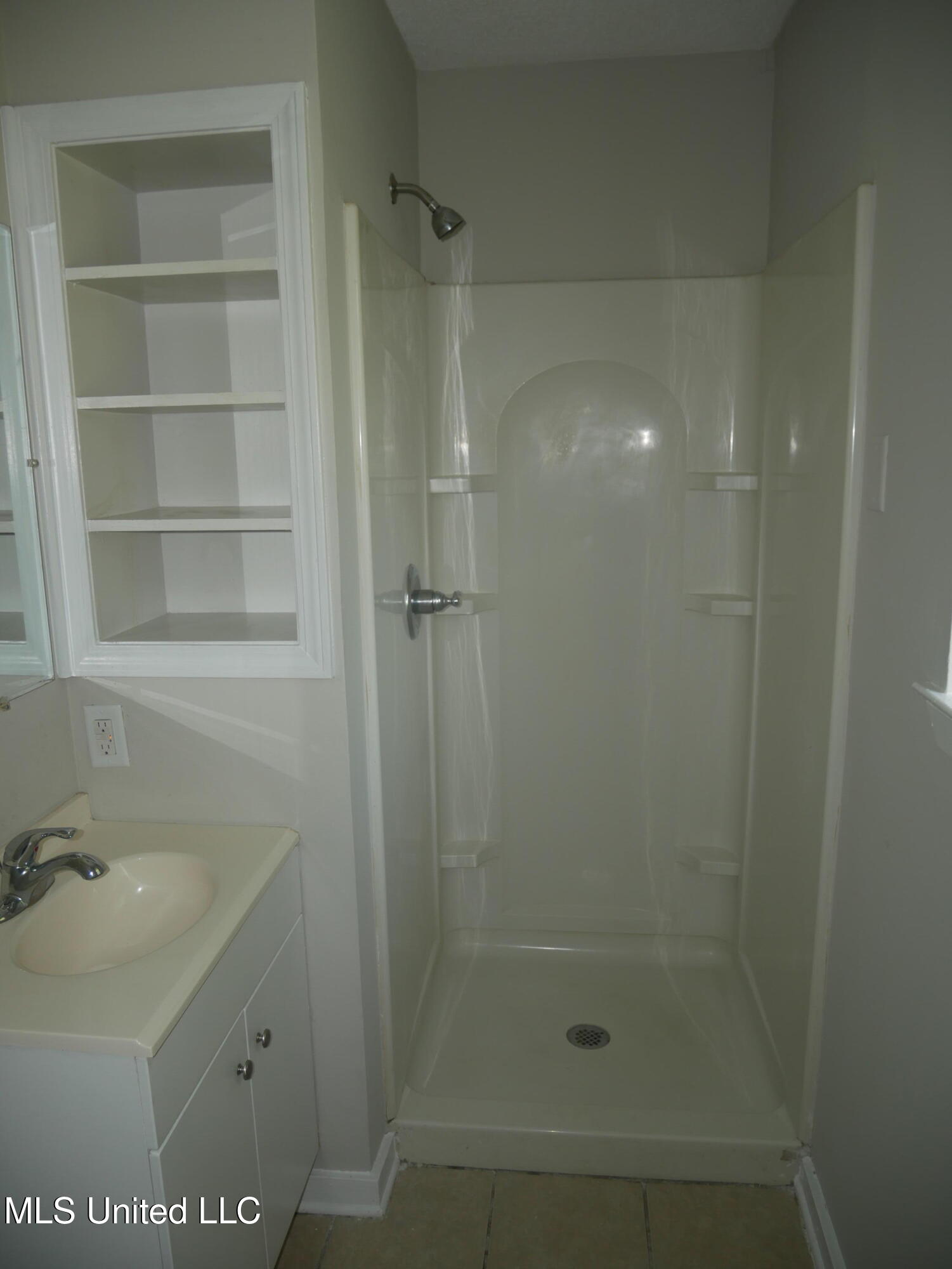 3330 Mayfair Road Property Photo 18