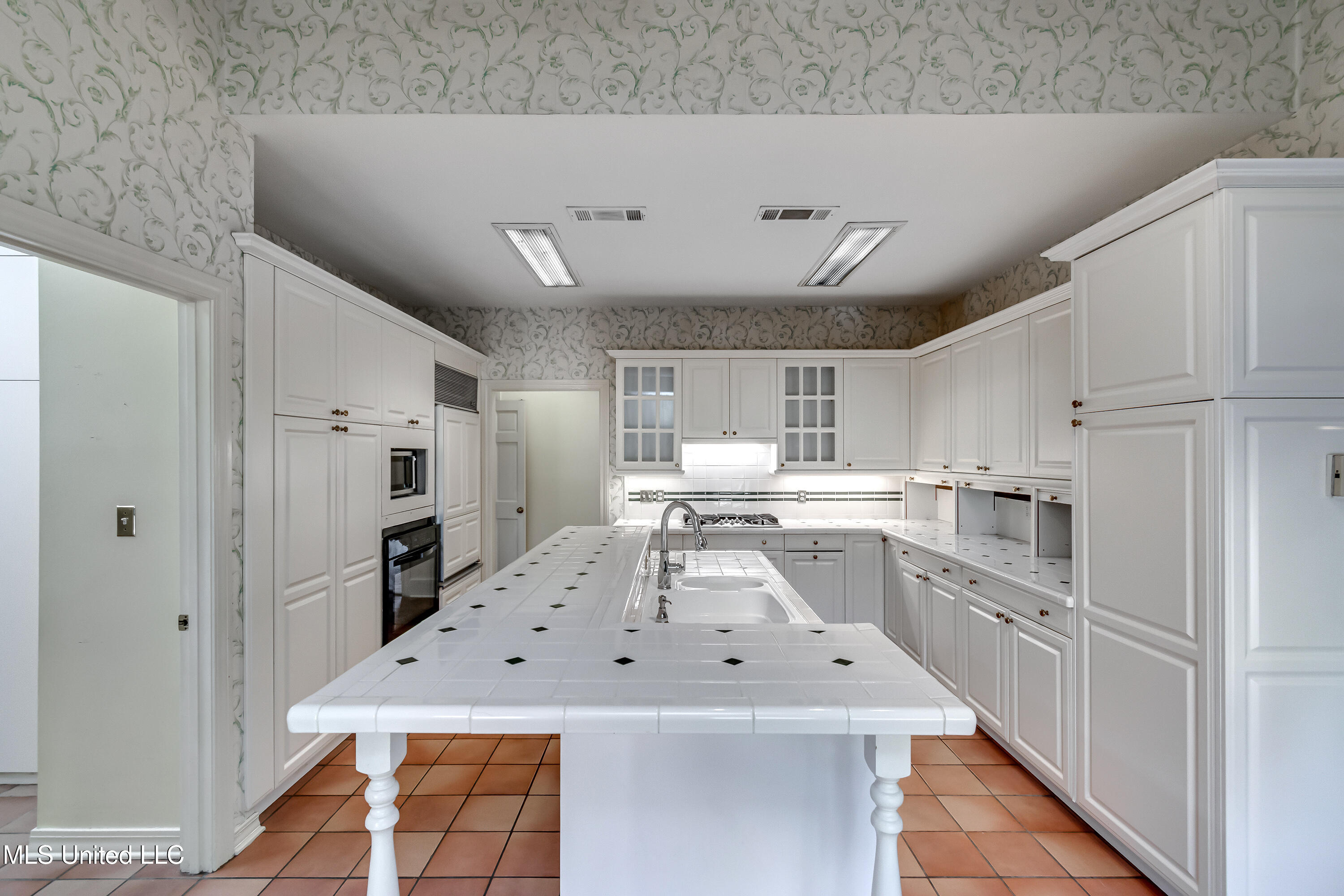 11 S Crownpointe Drive Property Photo 16