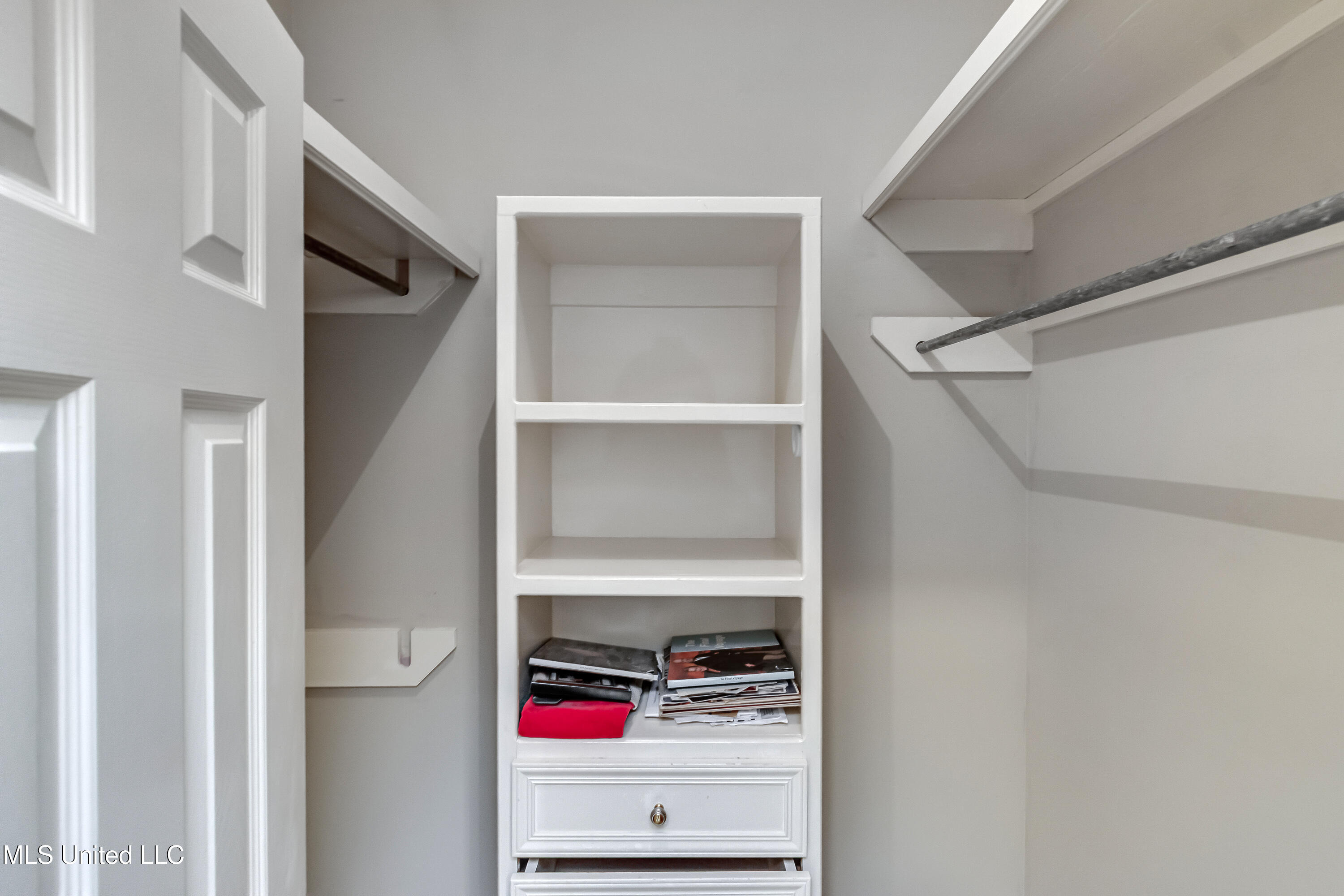 11 S Crownpointe Drive Property Photo 38