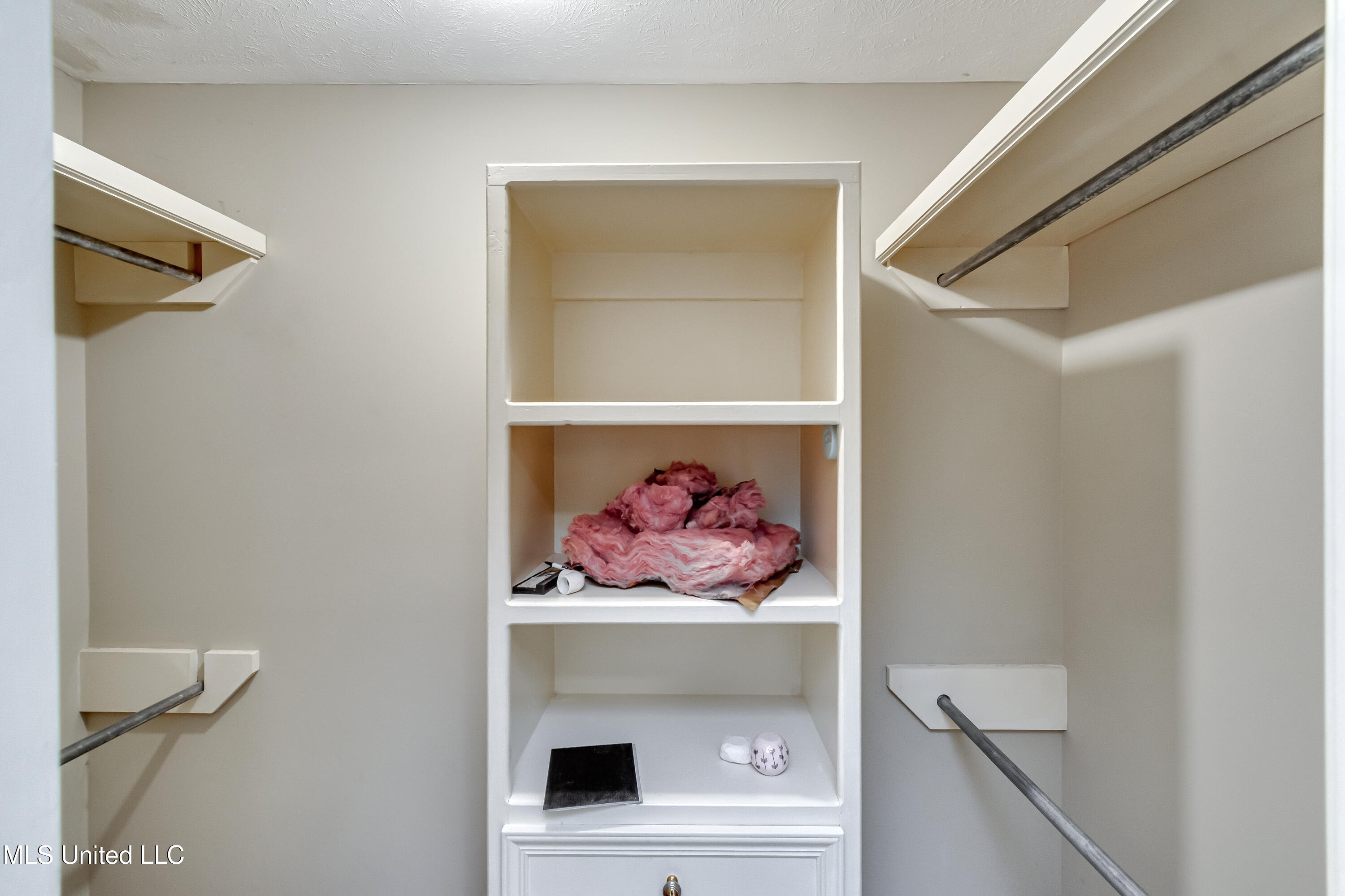 11 S Crownpointe Drive Property Photo 39