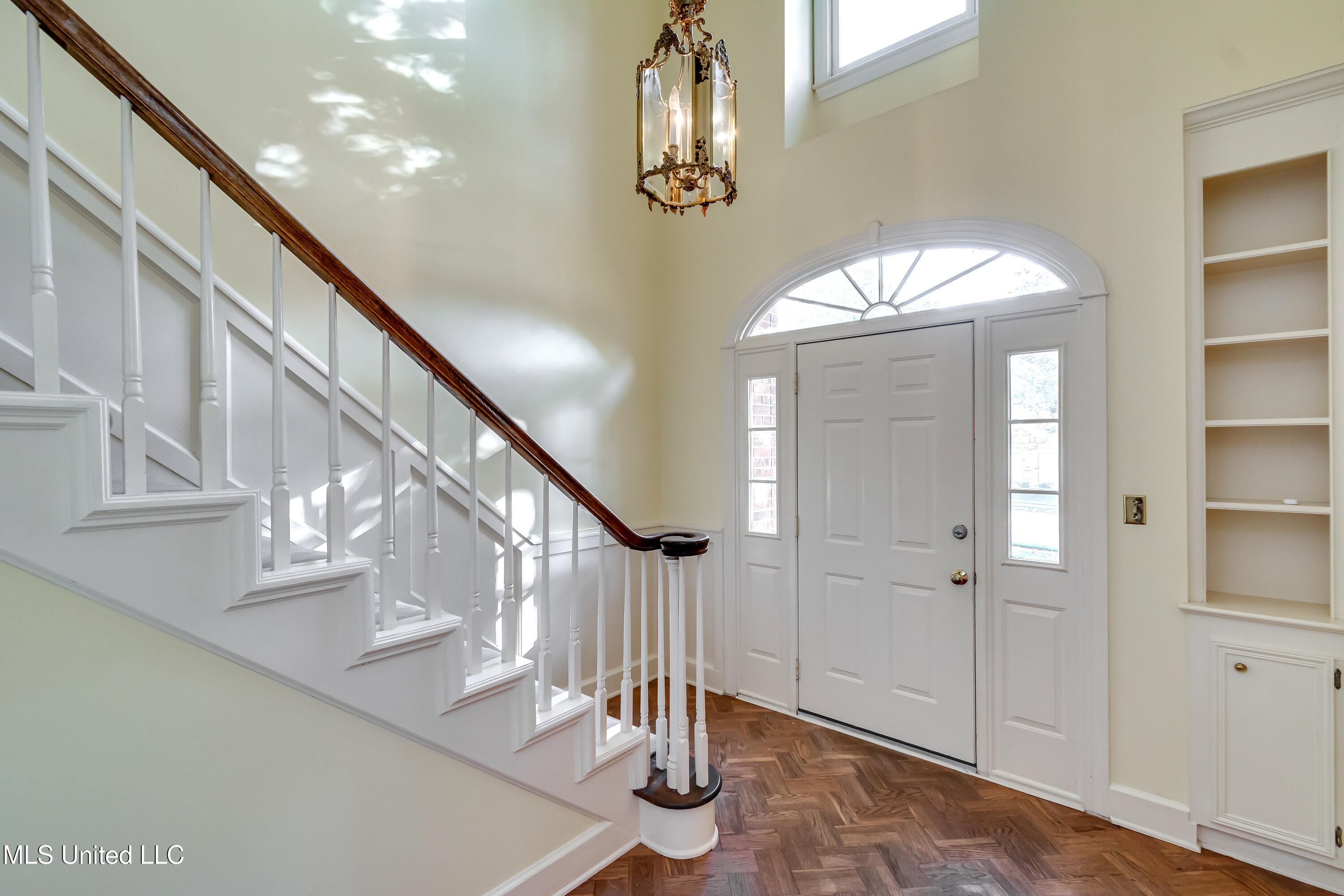 11 S Crownpointe Drive Property Photo 46