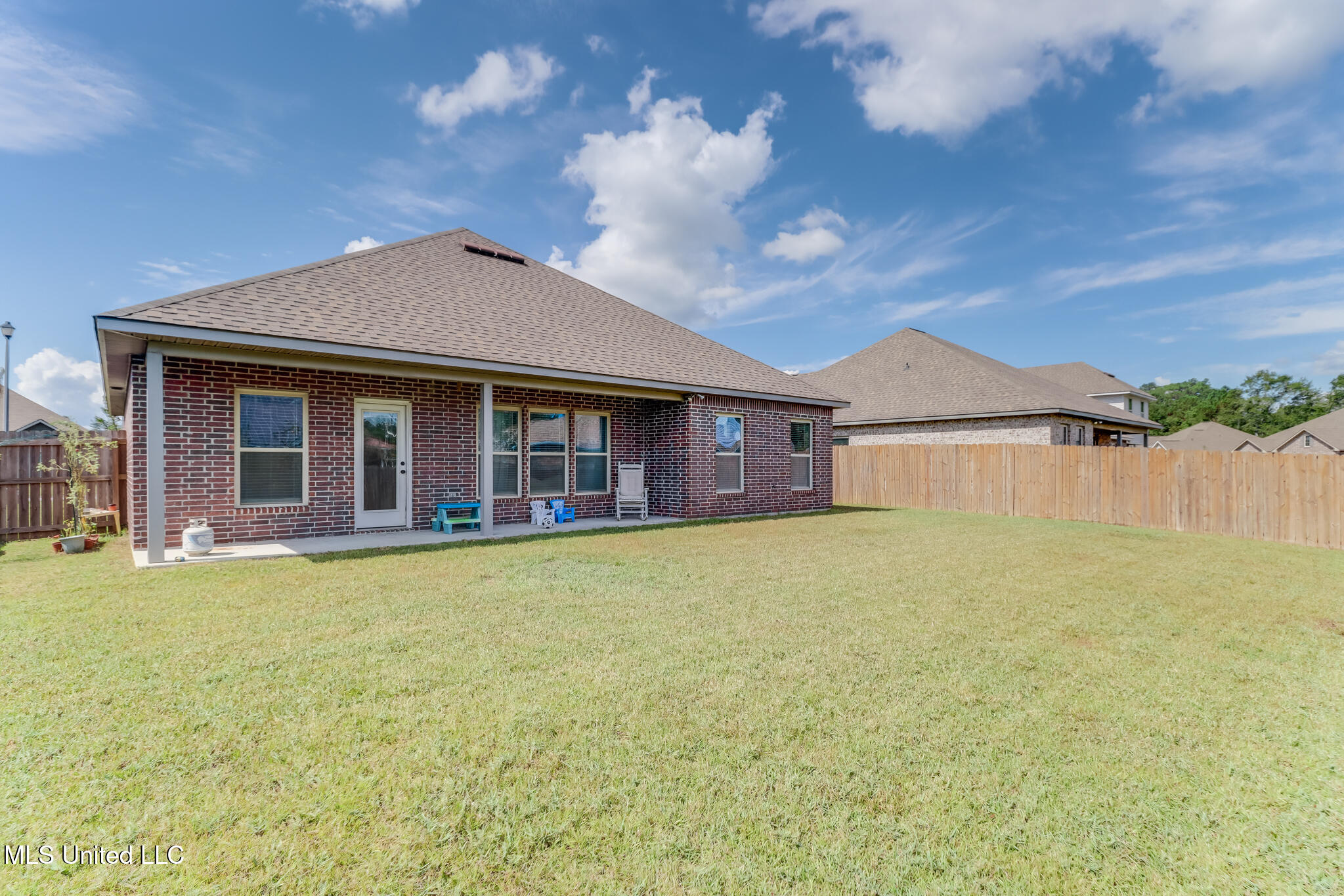 14126 Harley Drive Property Photo 5