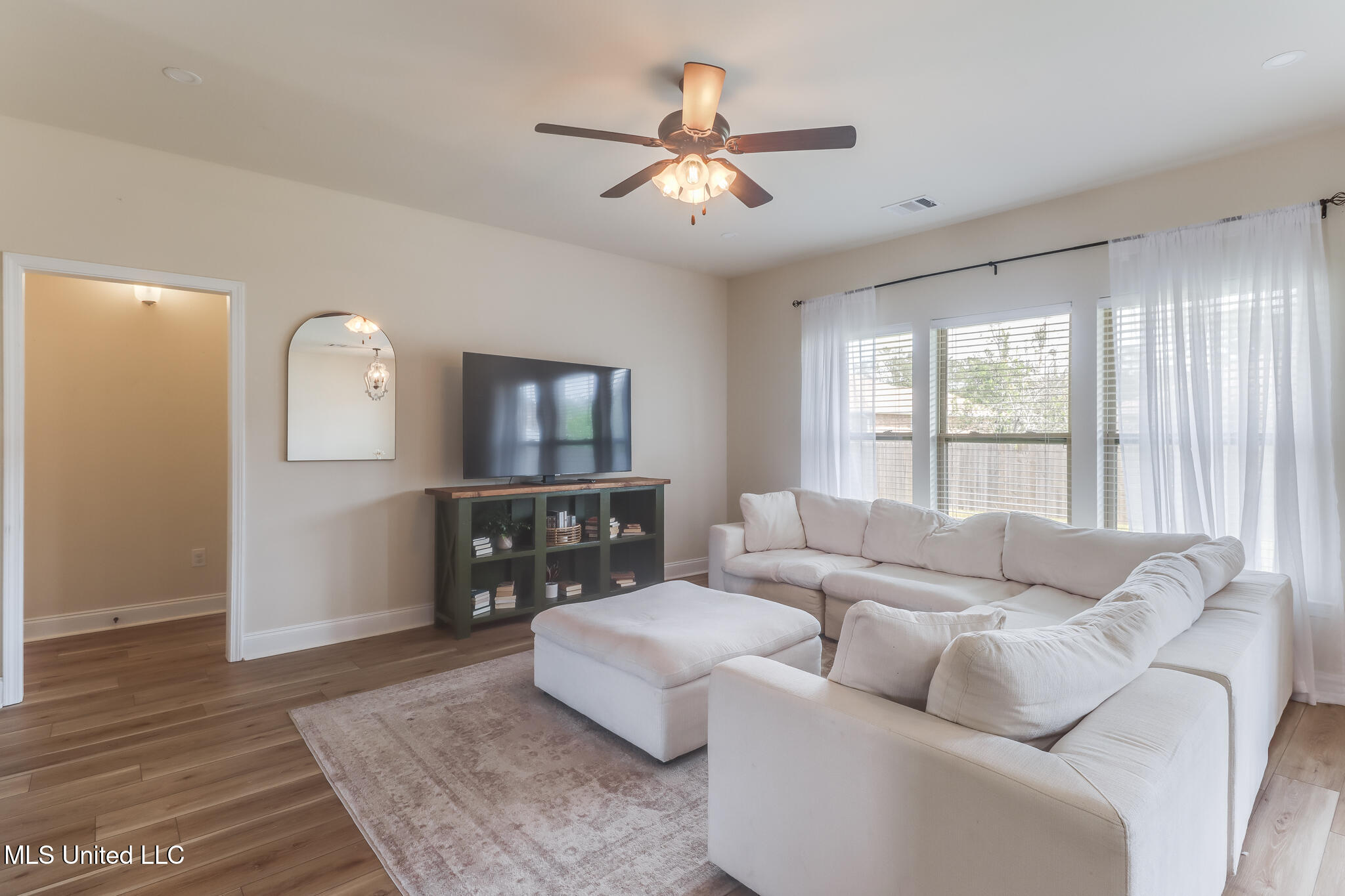 14126 Harley Drive Property Photo 9