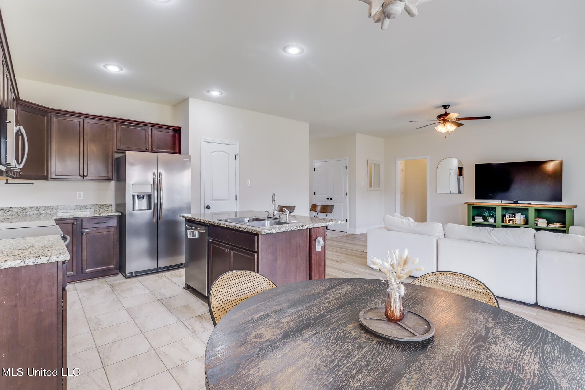 14126 Harley Drive Property Photo 12