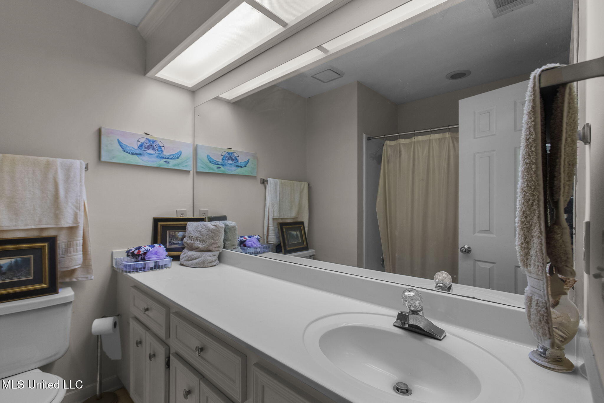 243 Bayview Drive Property Photo 30