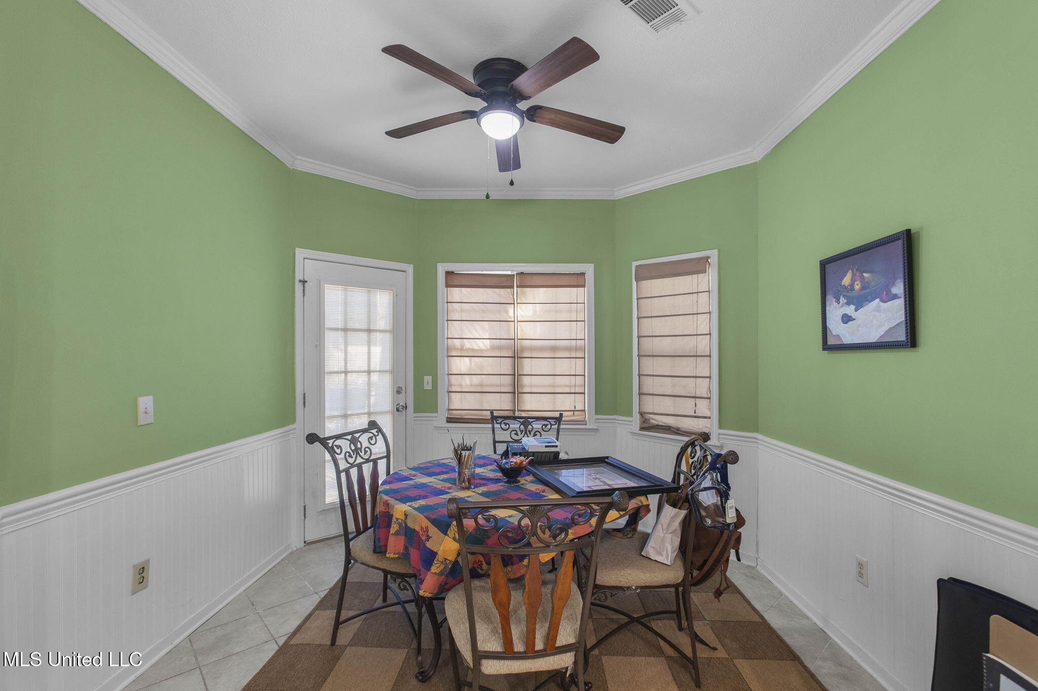 243 Bayview Drive Property Photo 37