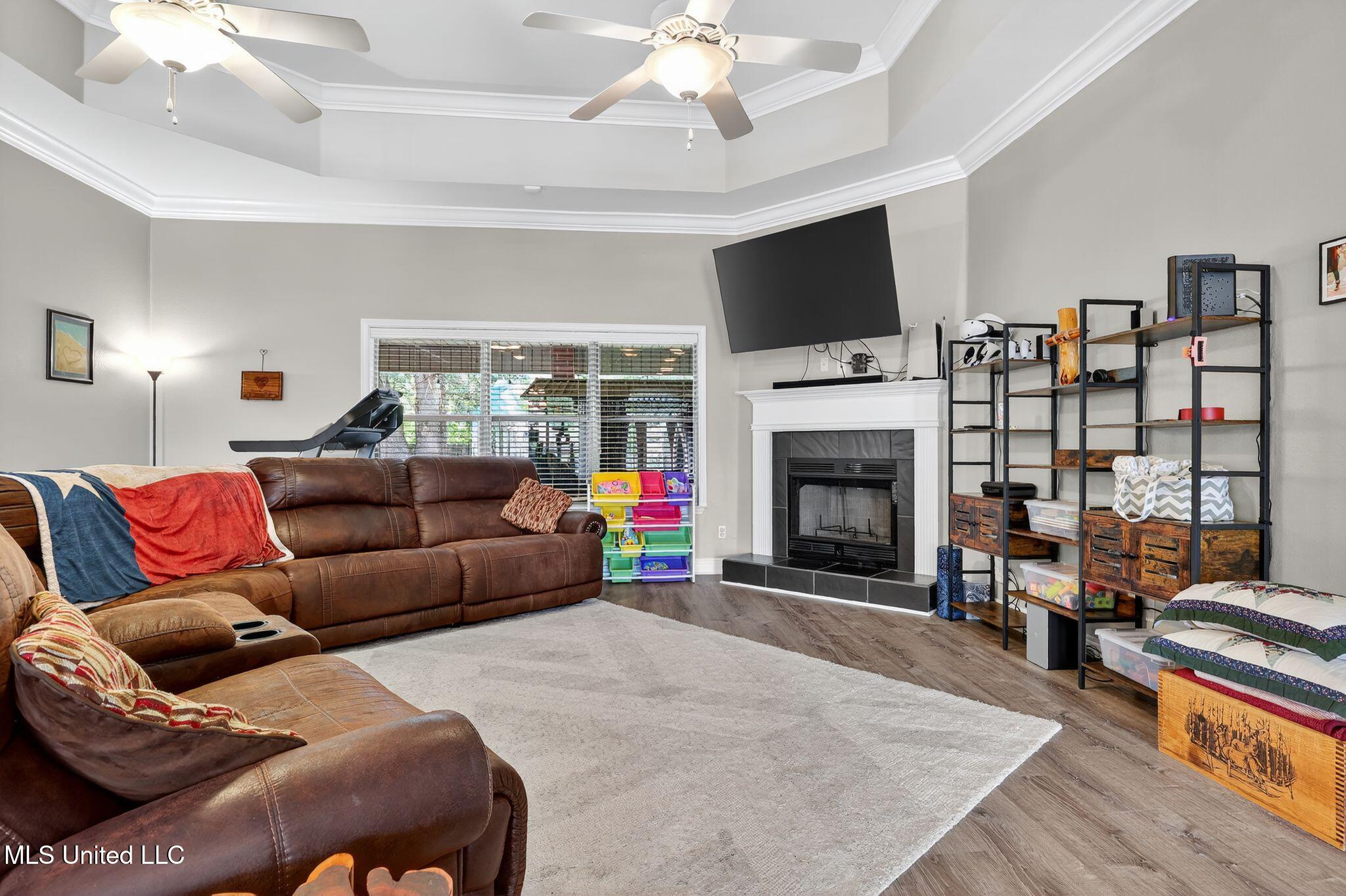 125 Brackish Place Property Photo 9