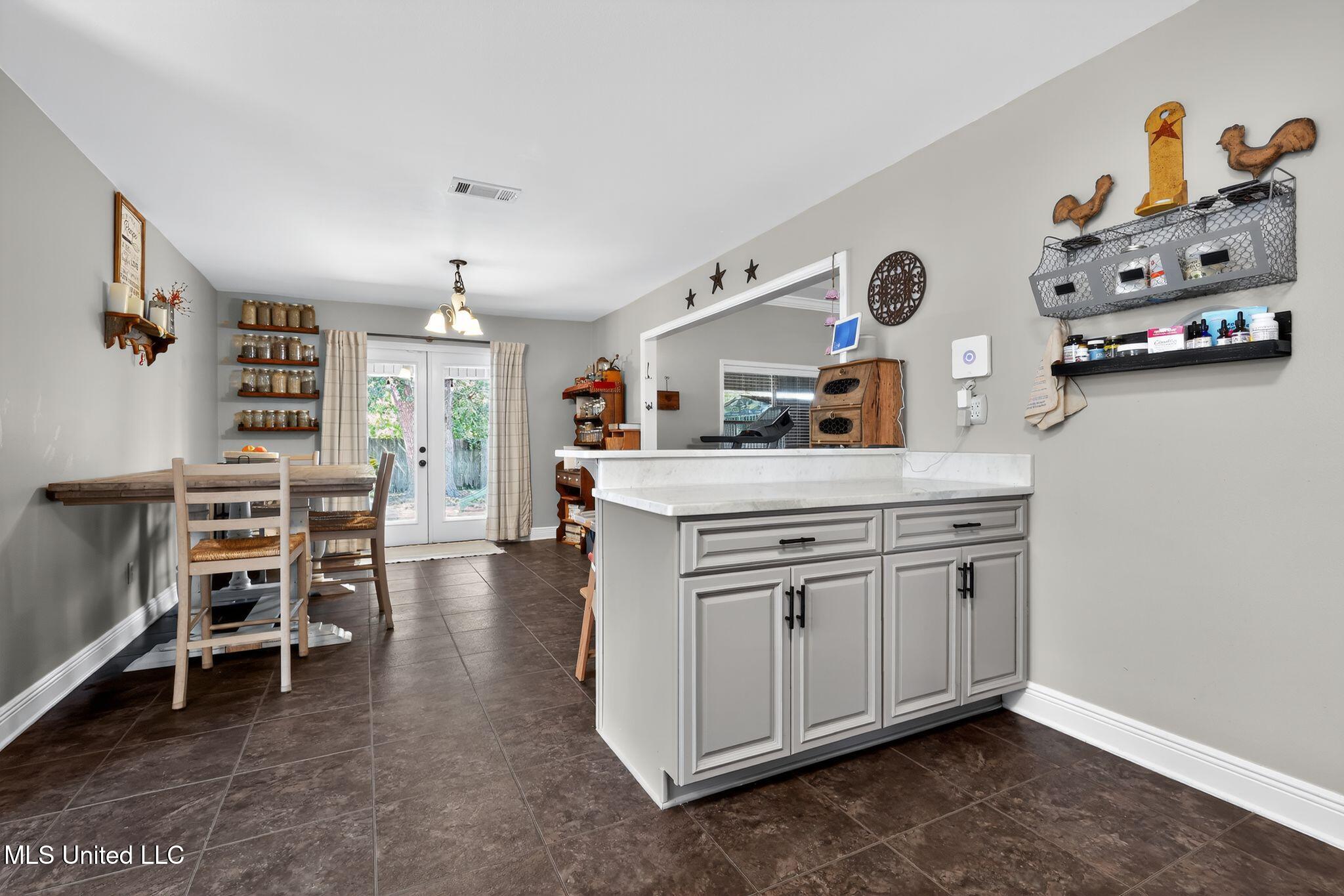 125 Brackish Place Property Photo 12