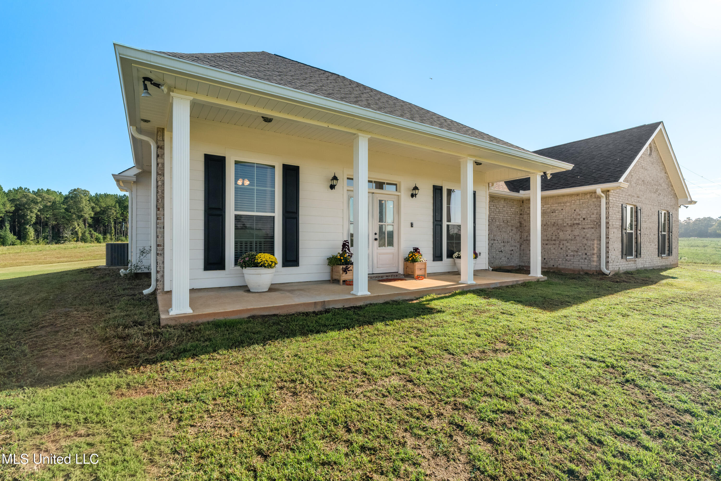 1825 Sw Big Creek Drive Property Photo 4