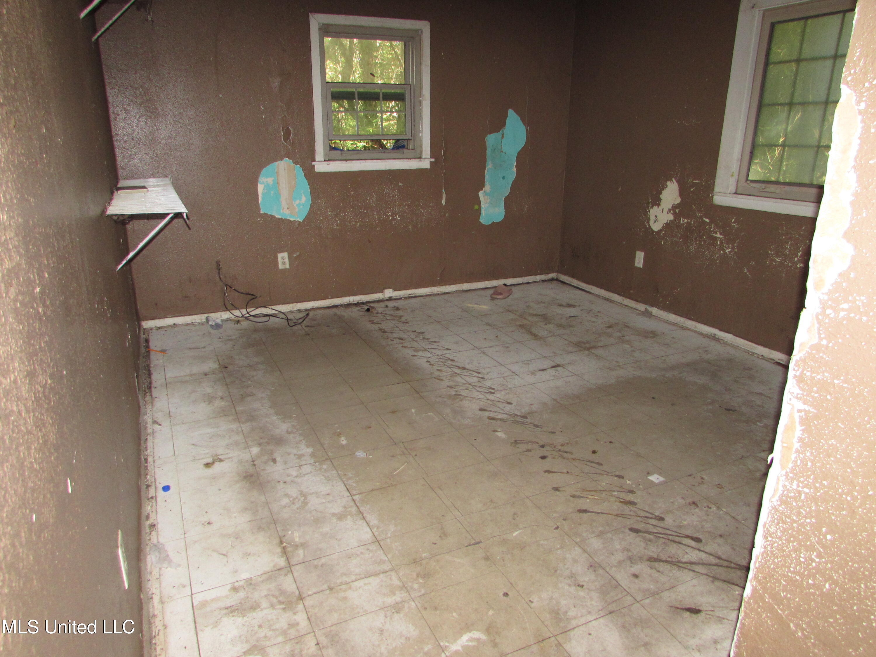 112 31st Street Property Photo 9