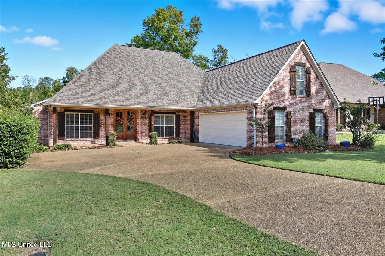 139 Bear Creek Circle Property Photo 2