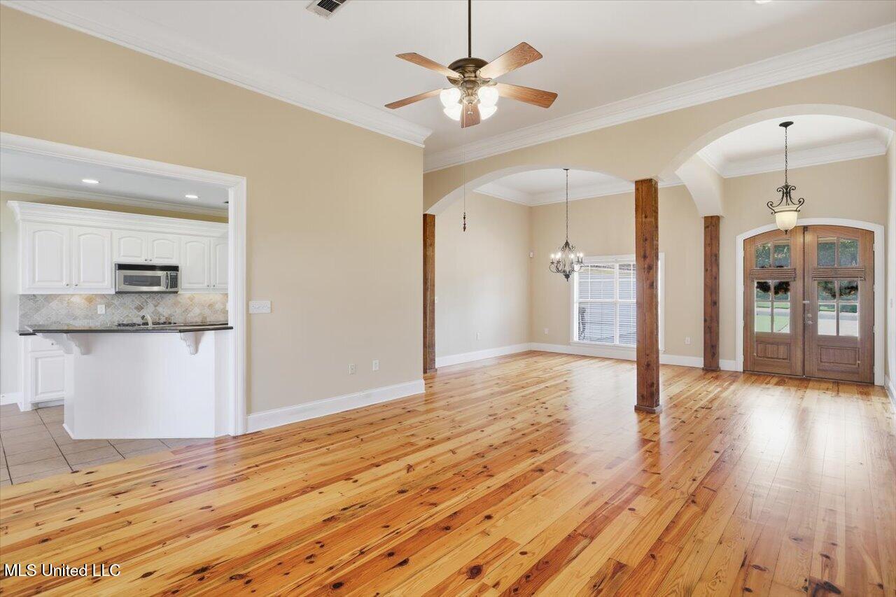 139 Bear Creek Circle Property Photo 10