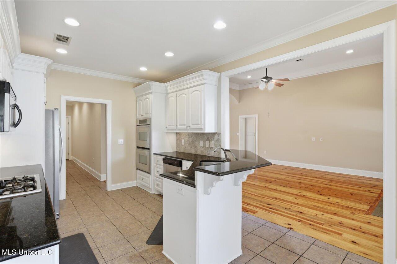 139 Bear Creek Circle Property Photo 12