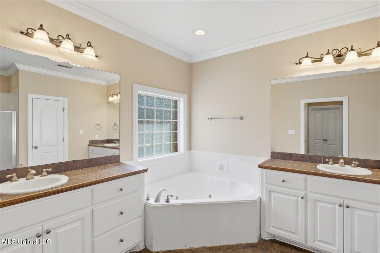 139 Bear Creek Circle Property Photo 23