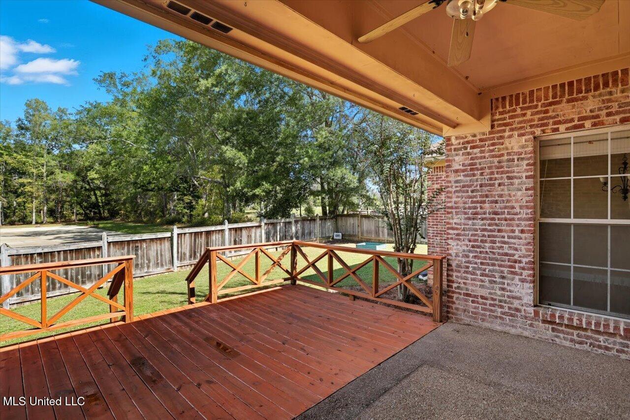 139 Bear Creek Circle Property Photo 35